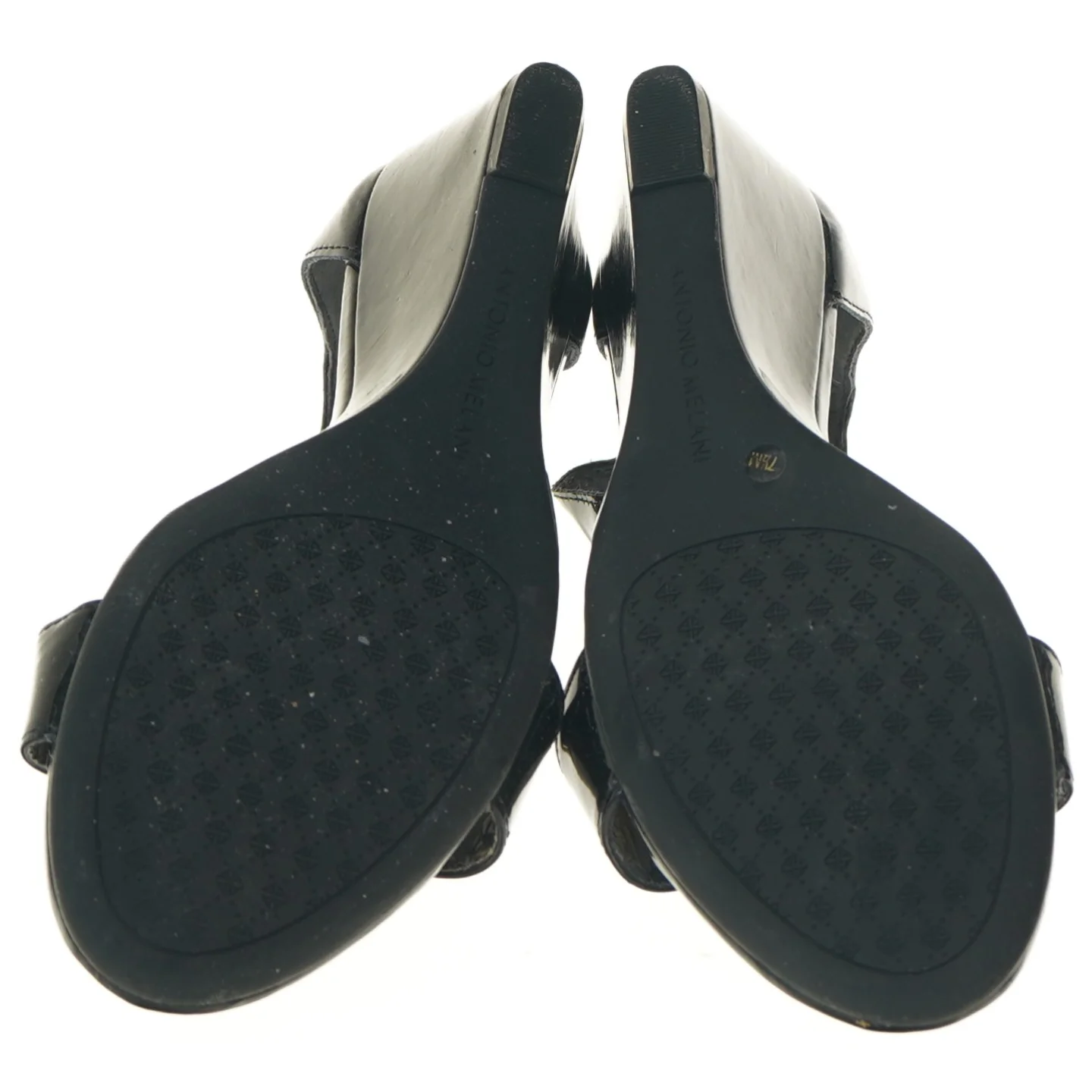 Sort Antonio Melani højsandal med kilehæl fra Antonio Melani (str. sko 7,5, 25 cm)