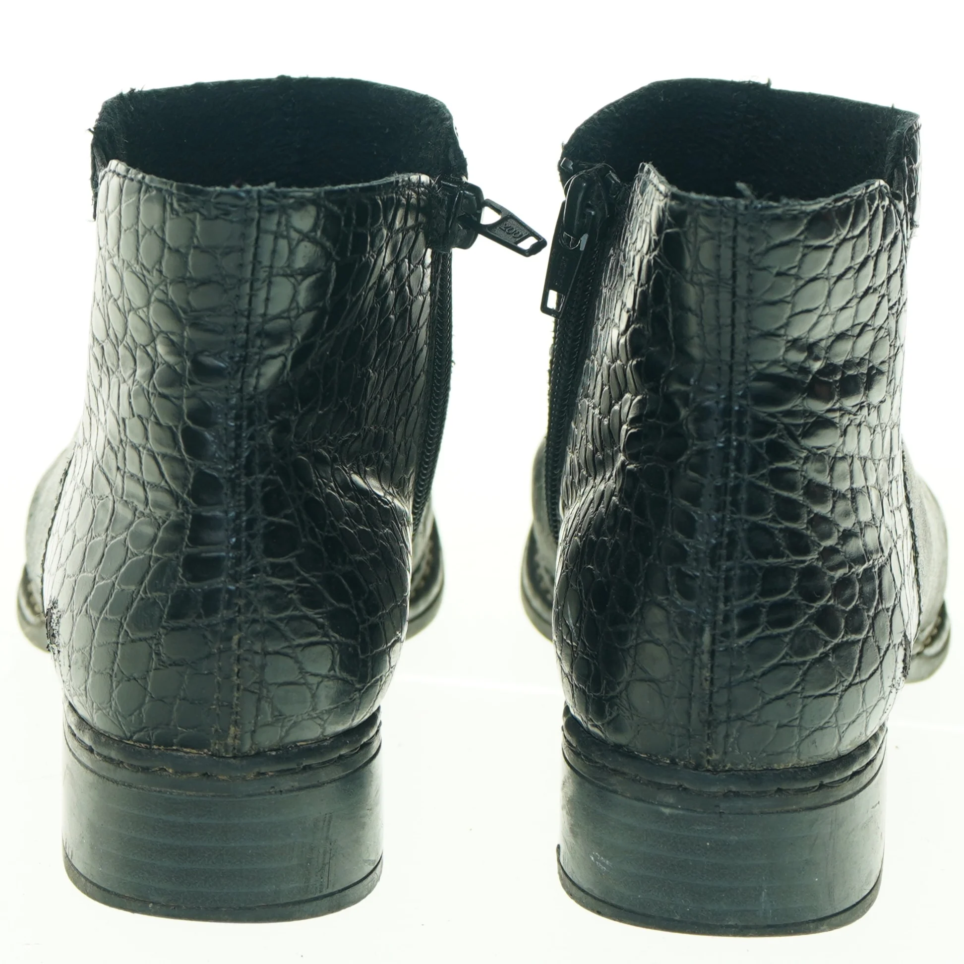 Sorte ankelstøvler med krokodilleprint fra Rieker (str. 37)