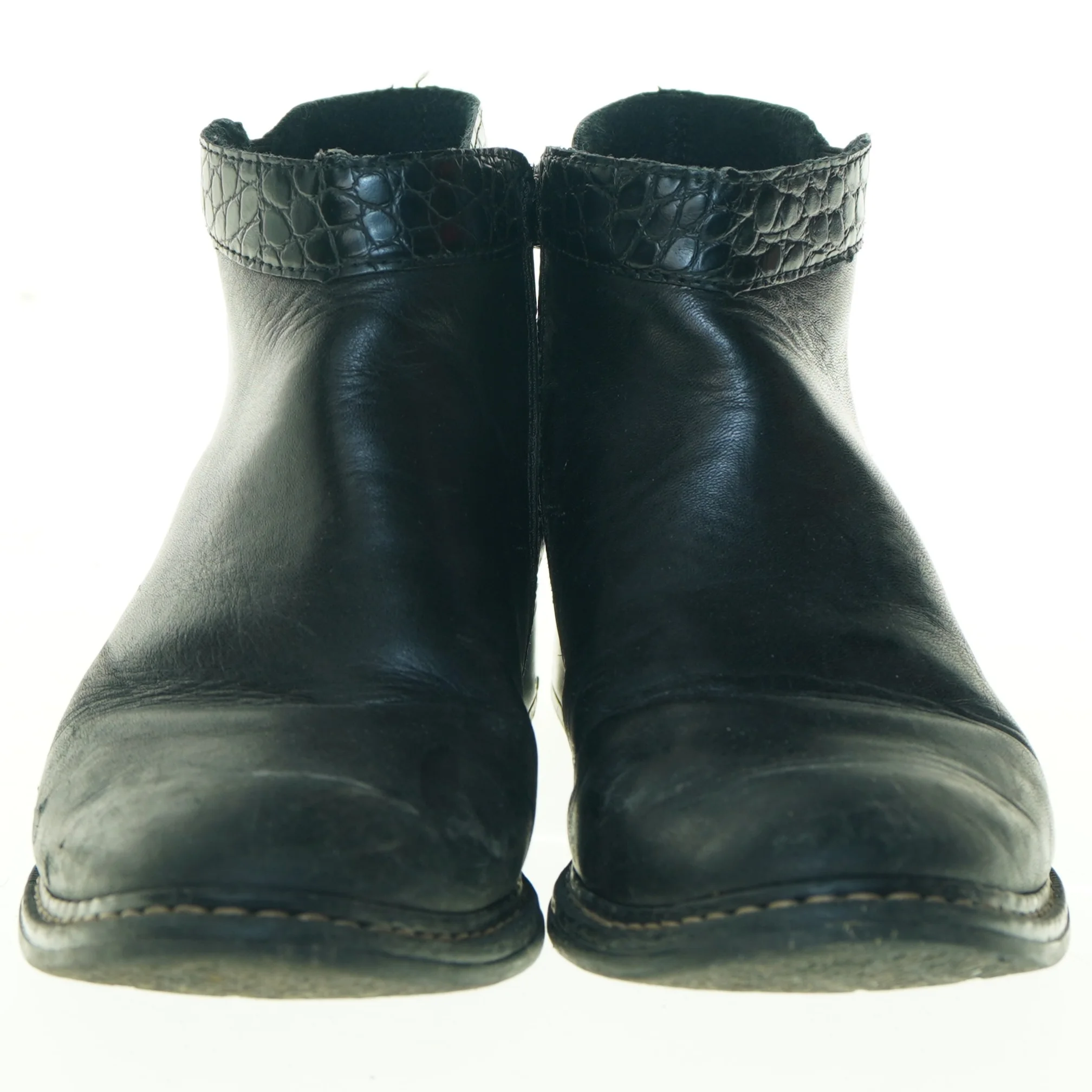 Sorte ankelstøvler med krokodilleprint fra Rieker (str. 37)