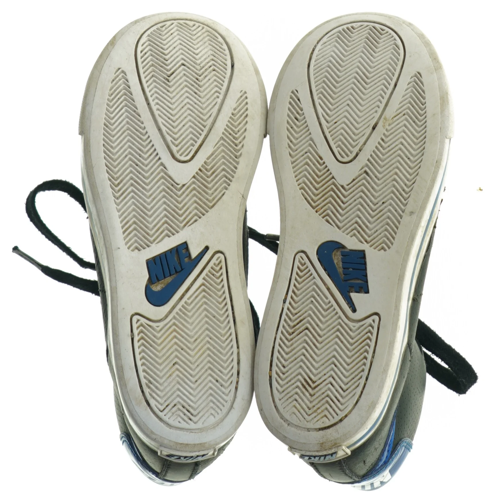 Brugte sneakers fra Nike (str. 33)