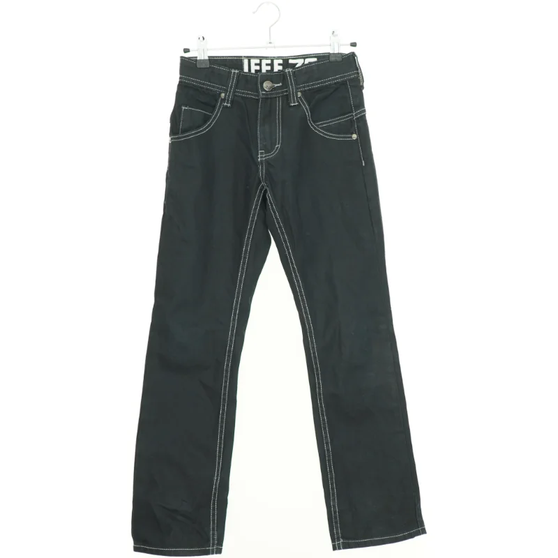 Jeans fra JEFF (str. 140 cm)