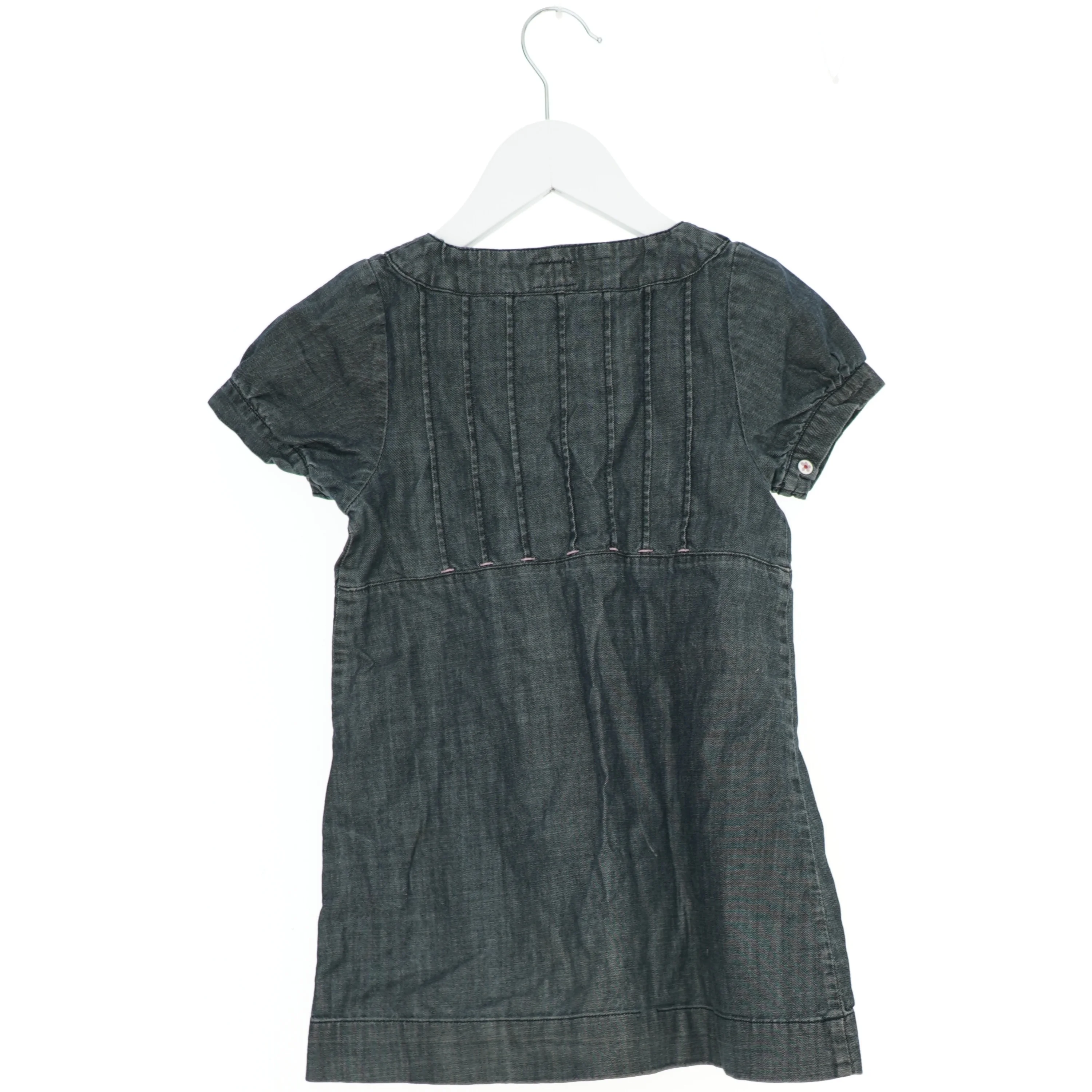 Denim kjole til børn fra Name It (str. 110)