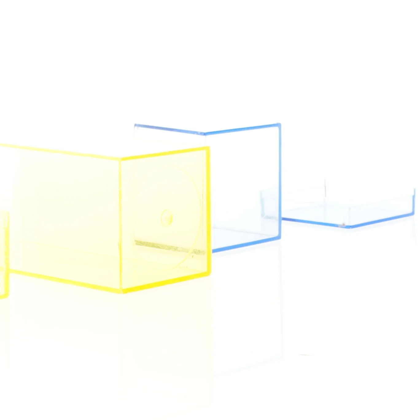 Transparente CD Cases i gul og blå (str. 6 x 6 cm og 16 x 6 cm)