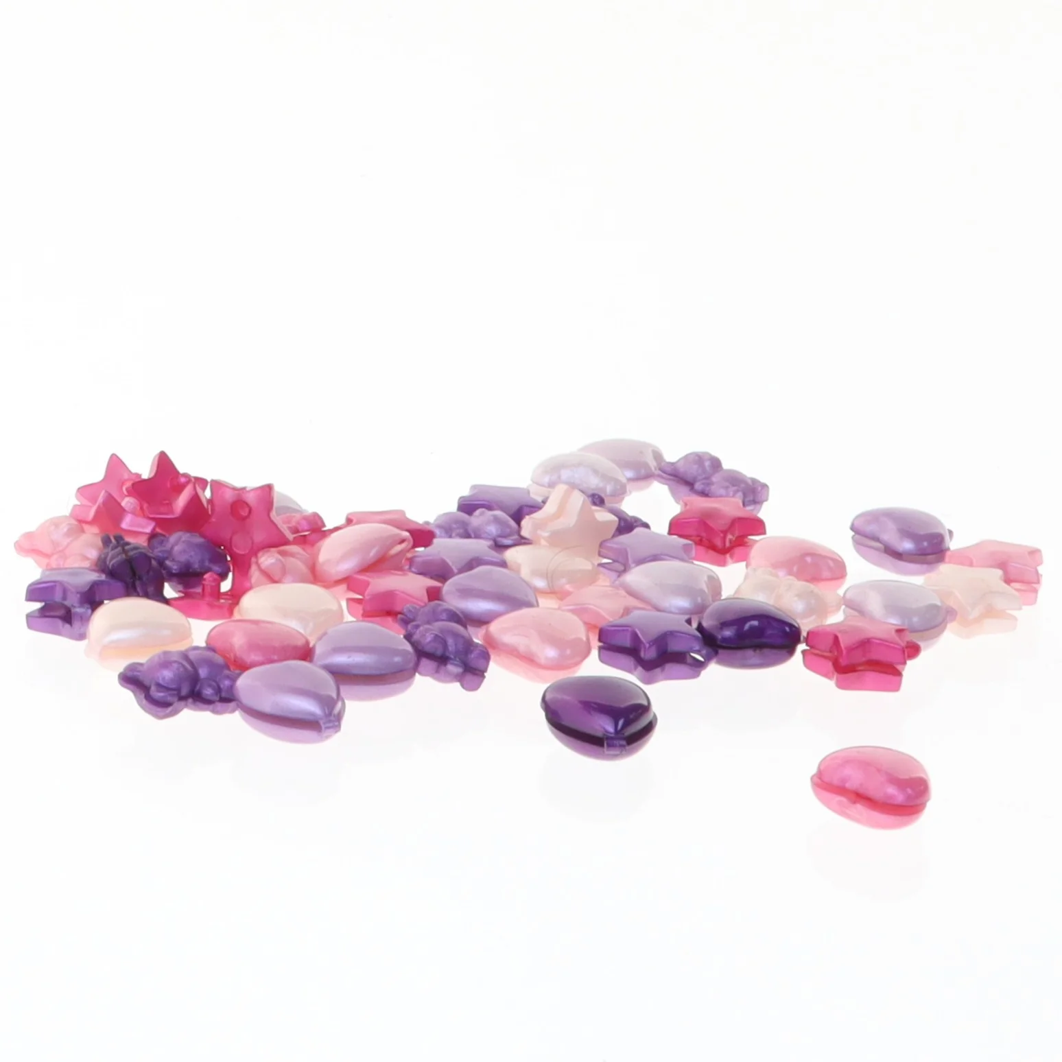 Diverse legetøjsperler (str. 1 x 1 cm)