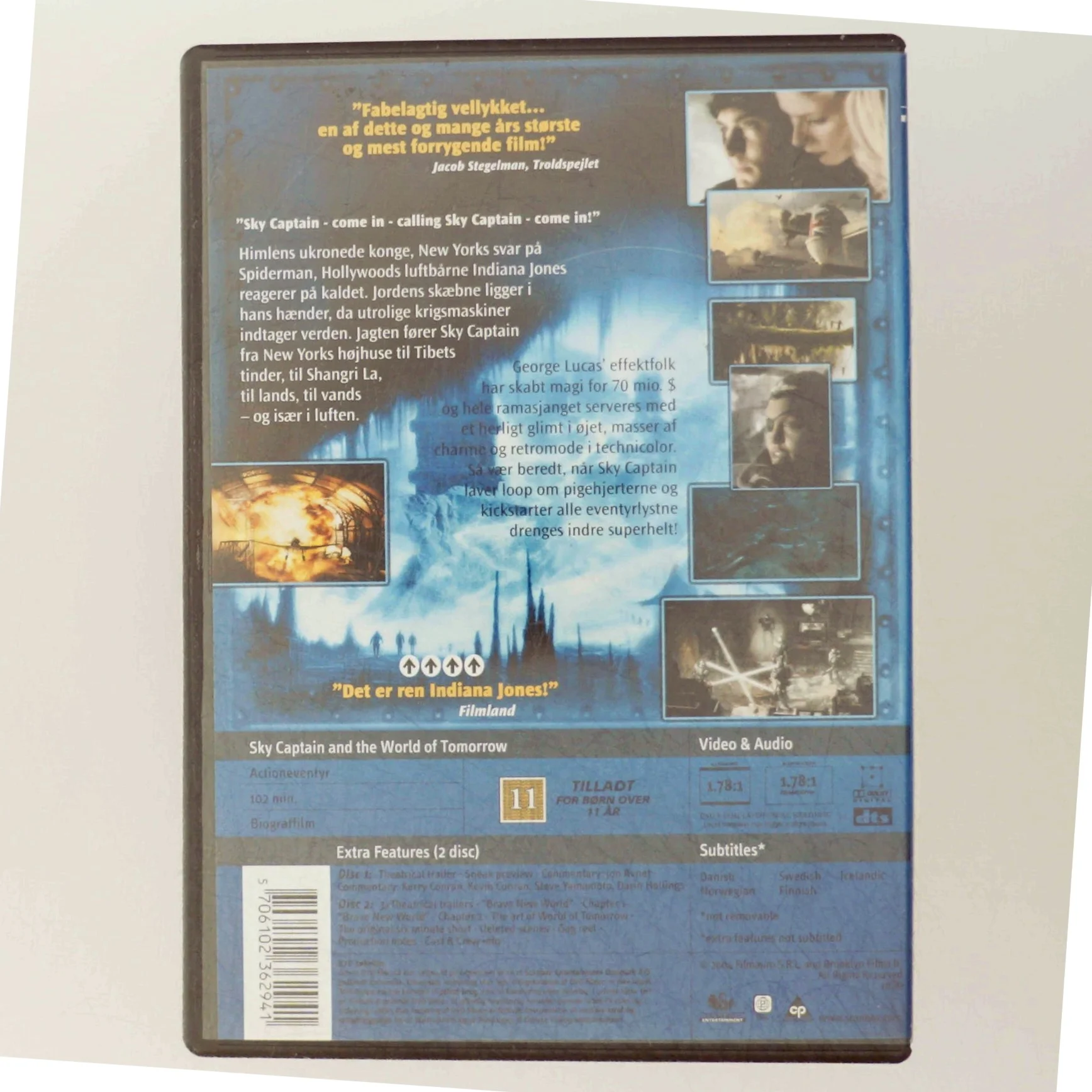 Sky Captain and the World of T