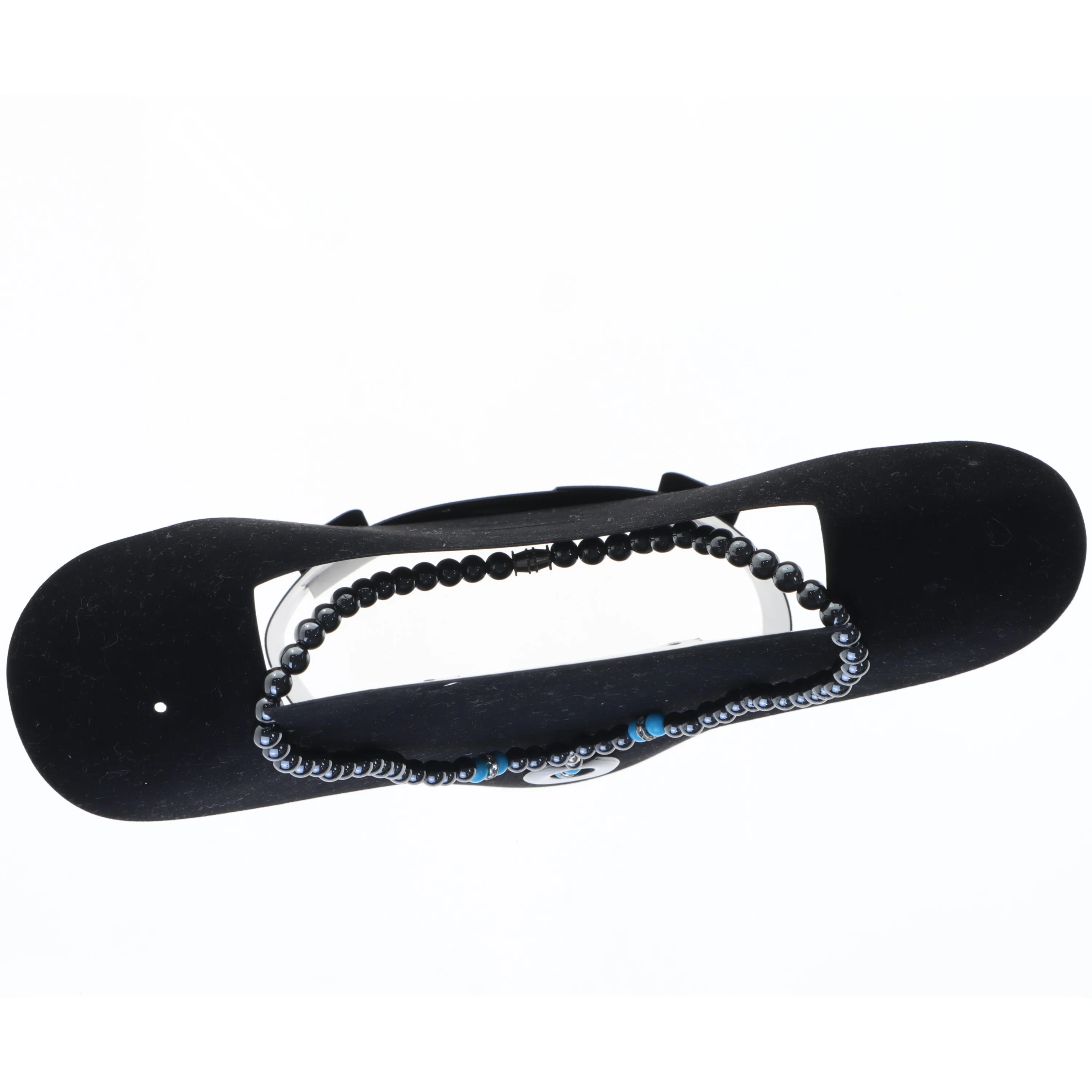 Halskæde med sort og turkis vedhæng (str. 40 cm)