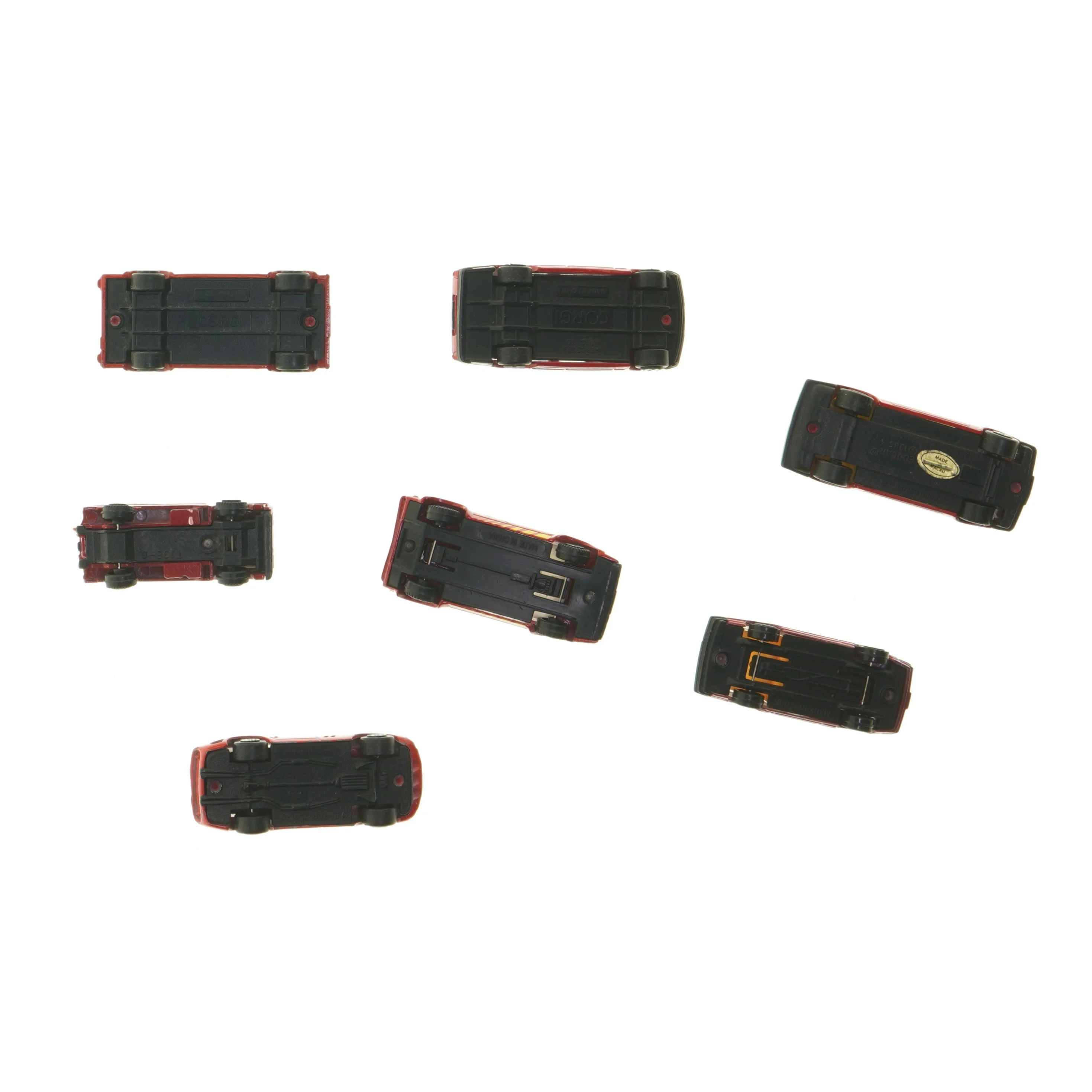 Sæt med 7 røde legetøjsbiler (str. 7 stk 8x3,5 cm)