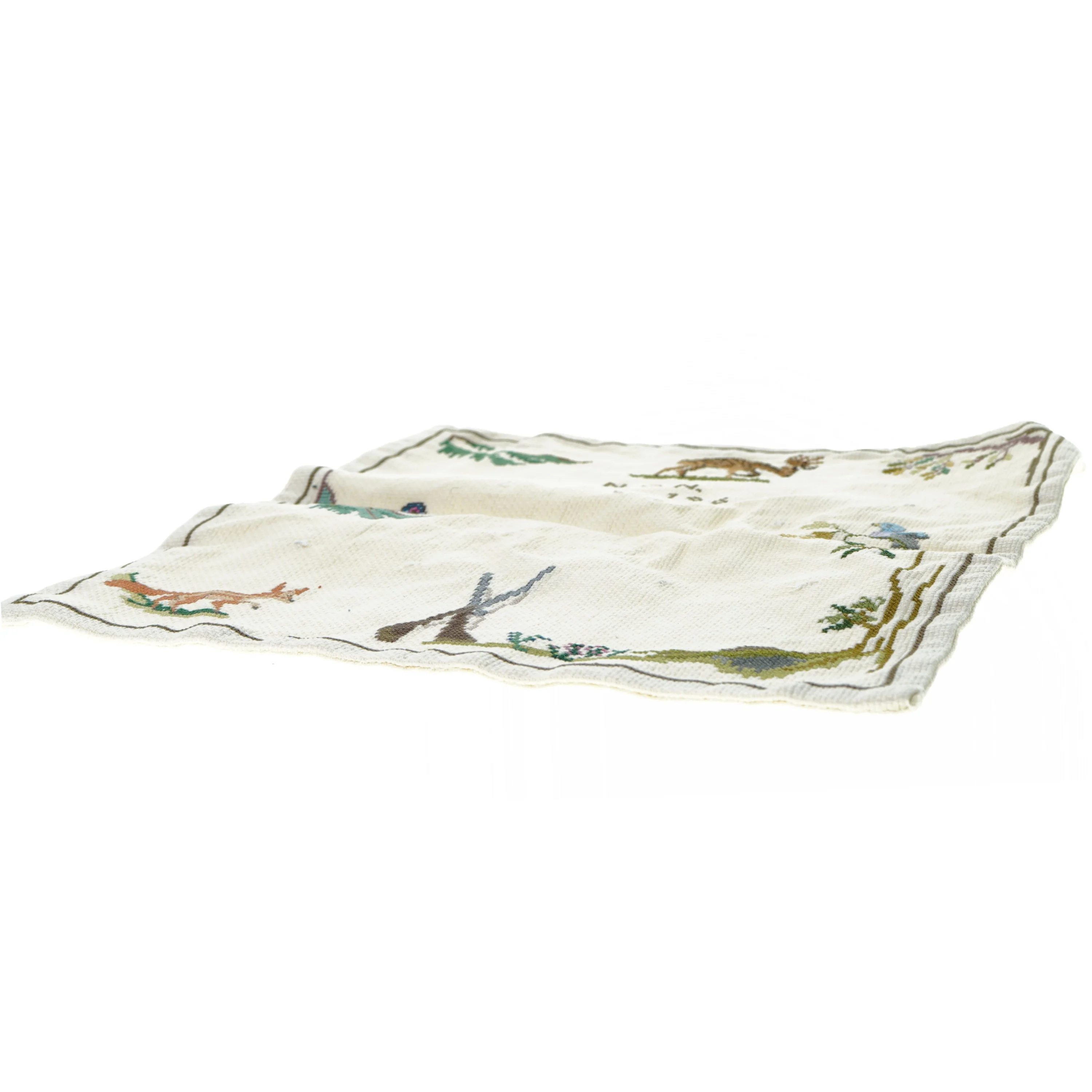 broderet tekstil (str. 33 x 33 cm)