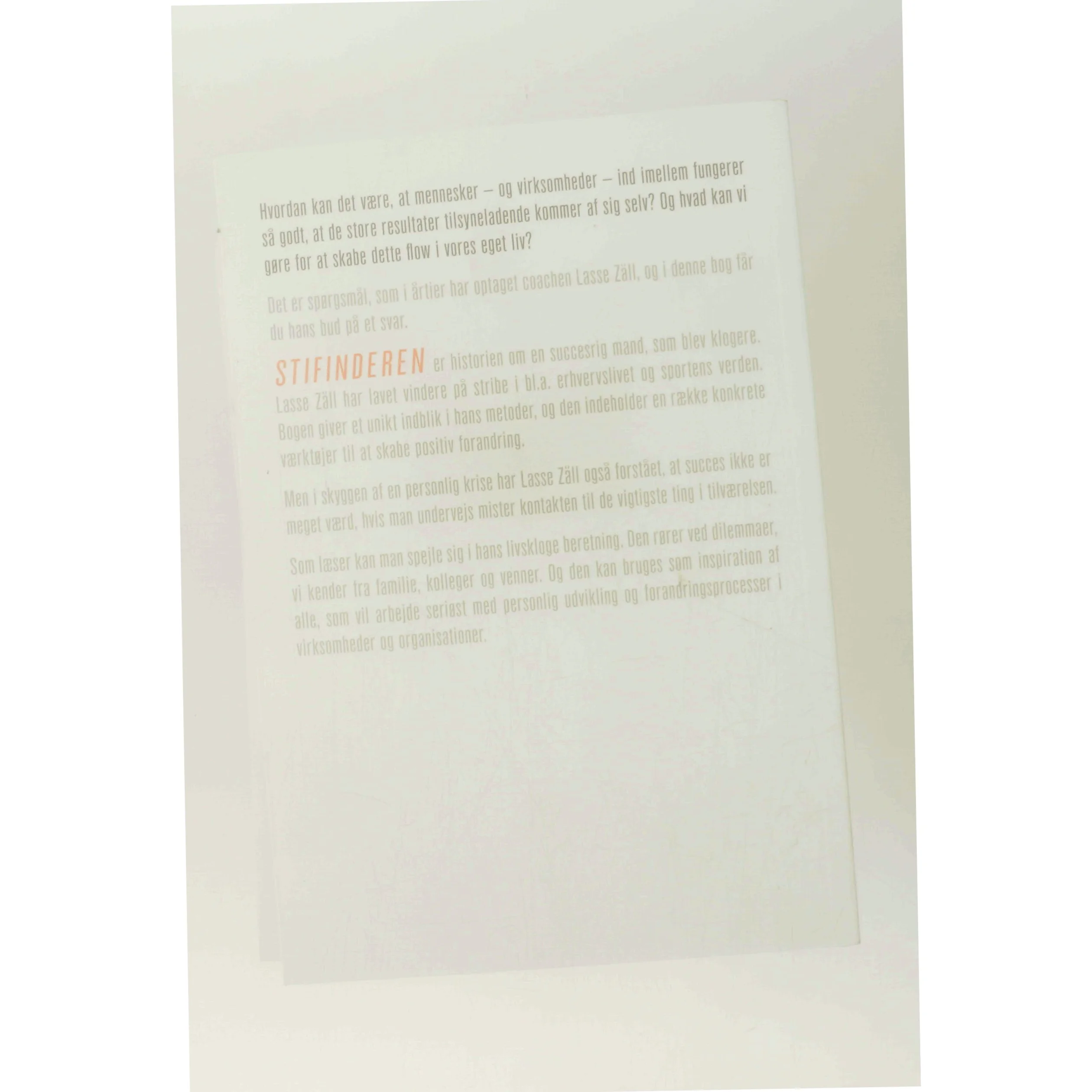 Stifinderen af Kim Hundevadt (Bog)