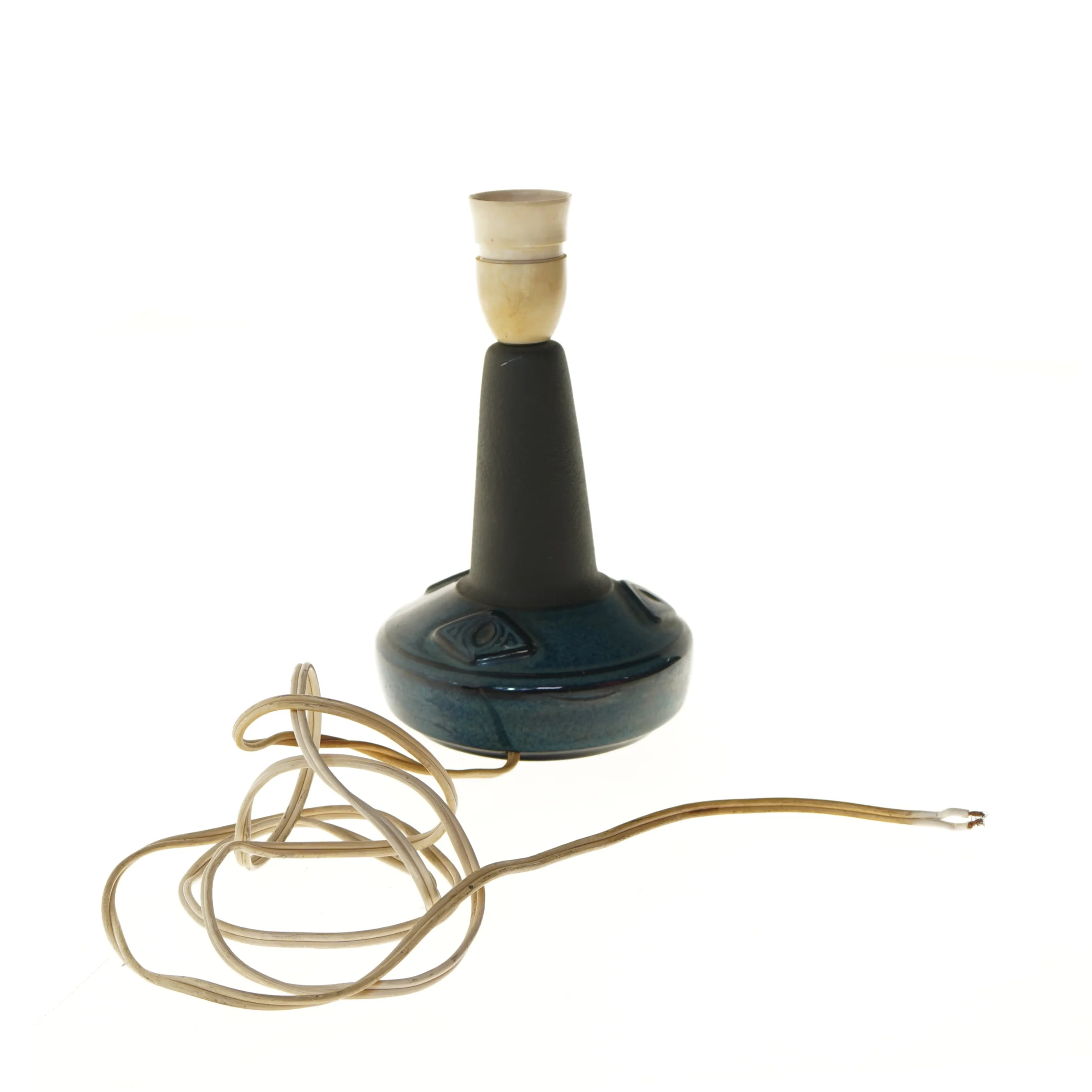 Vintage bordlampe uden skærm (str. 20 cm)