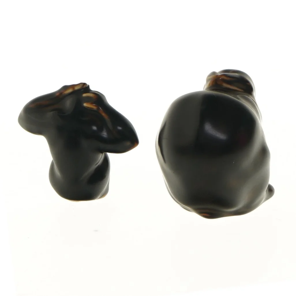 Sort keramiske figurer af dyr (str. 7 og 6 cm)