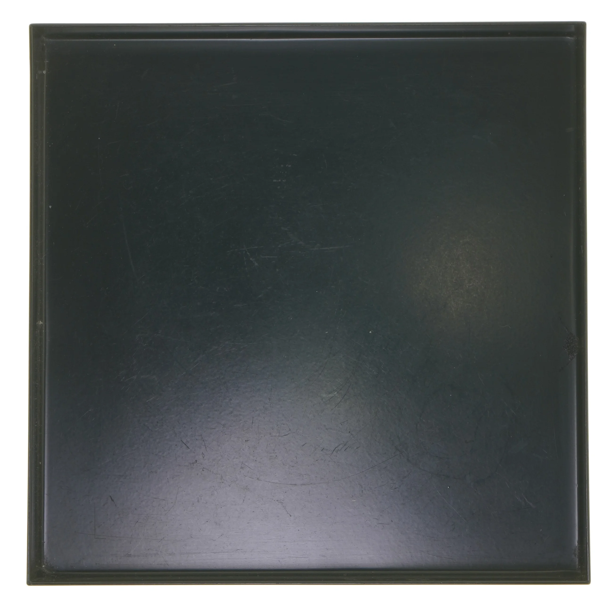 Sort bakke (str. 28x28 cm)