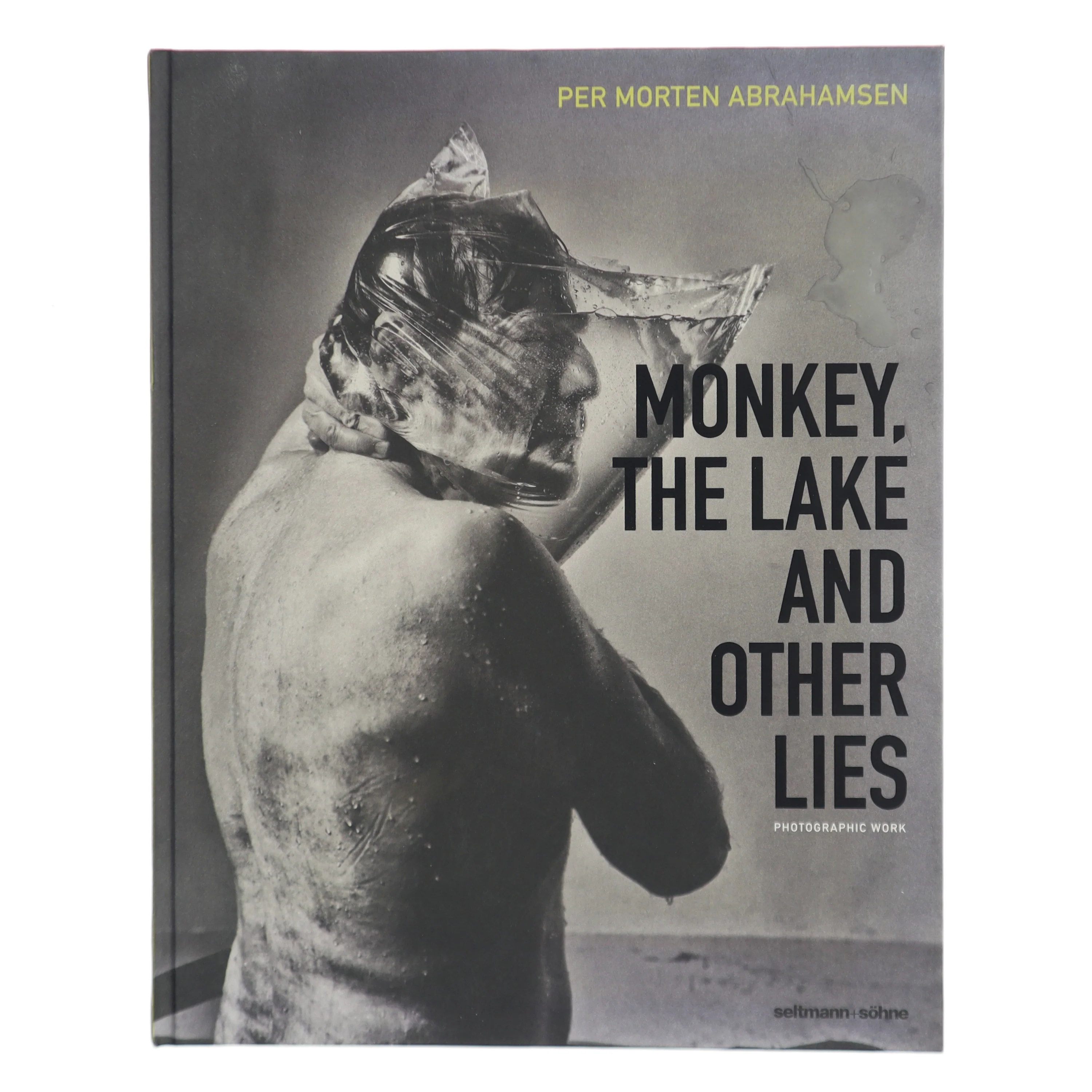 Monkey the Lake and Other Lies Hardcover | Indigo Chapters af Per Morten Abrahamsen (Bog)
