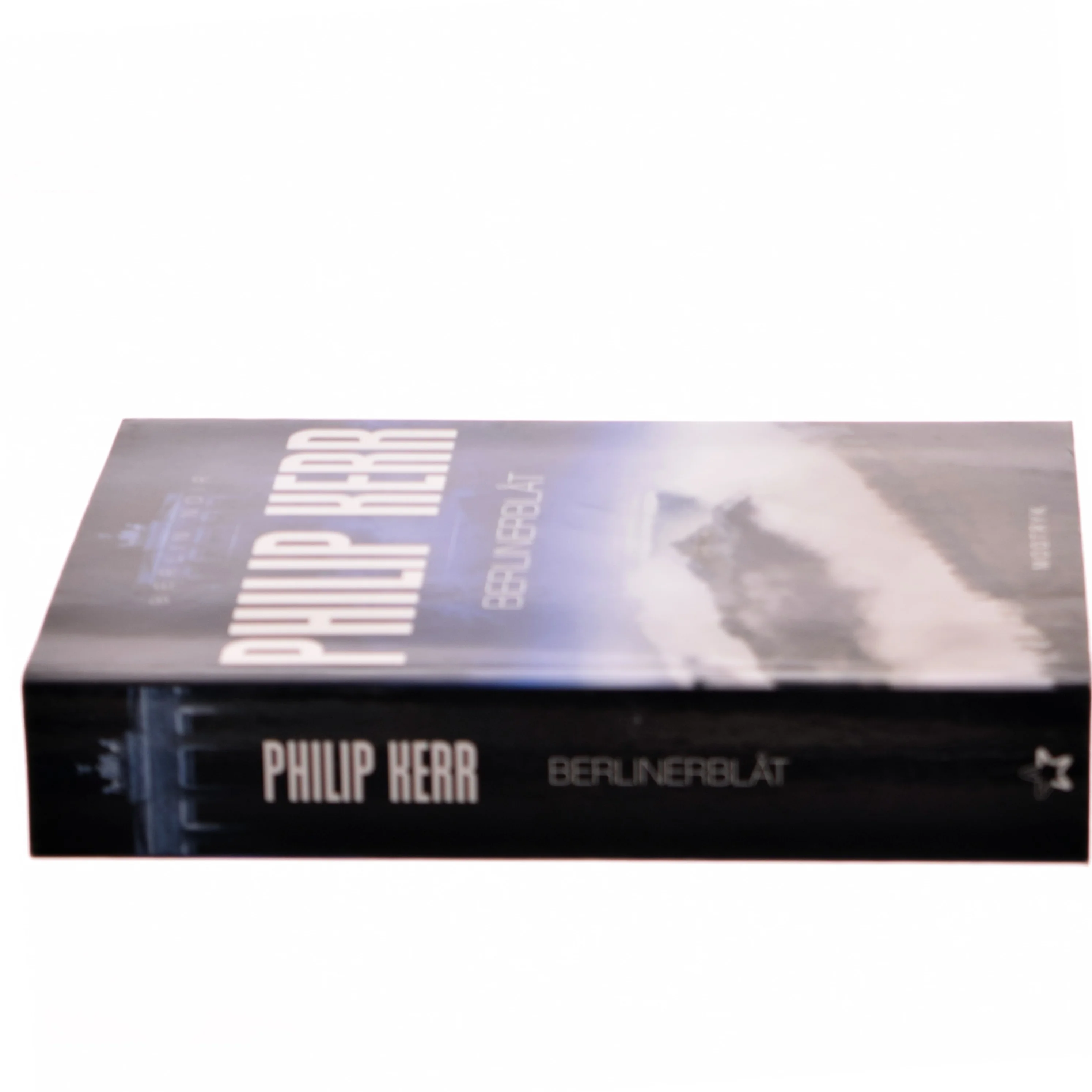 Berlinerblåt af Philip Kerr (Bog)