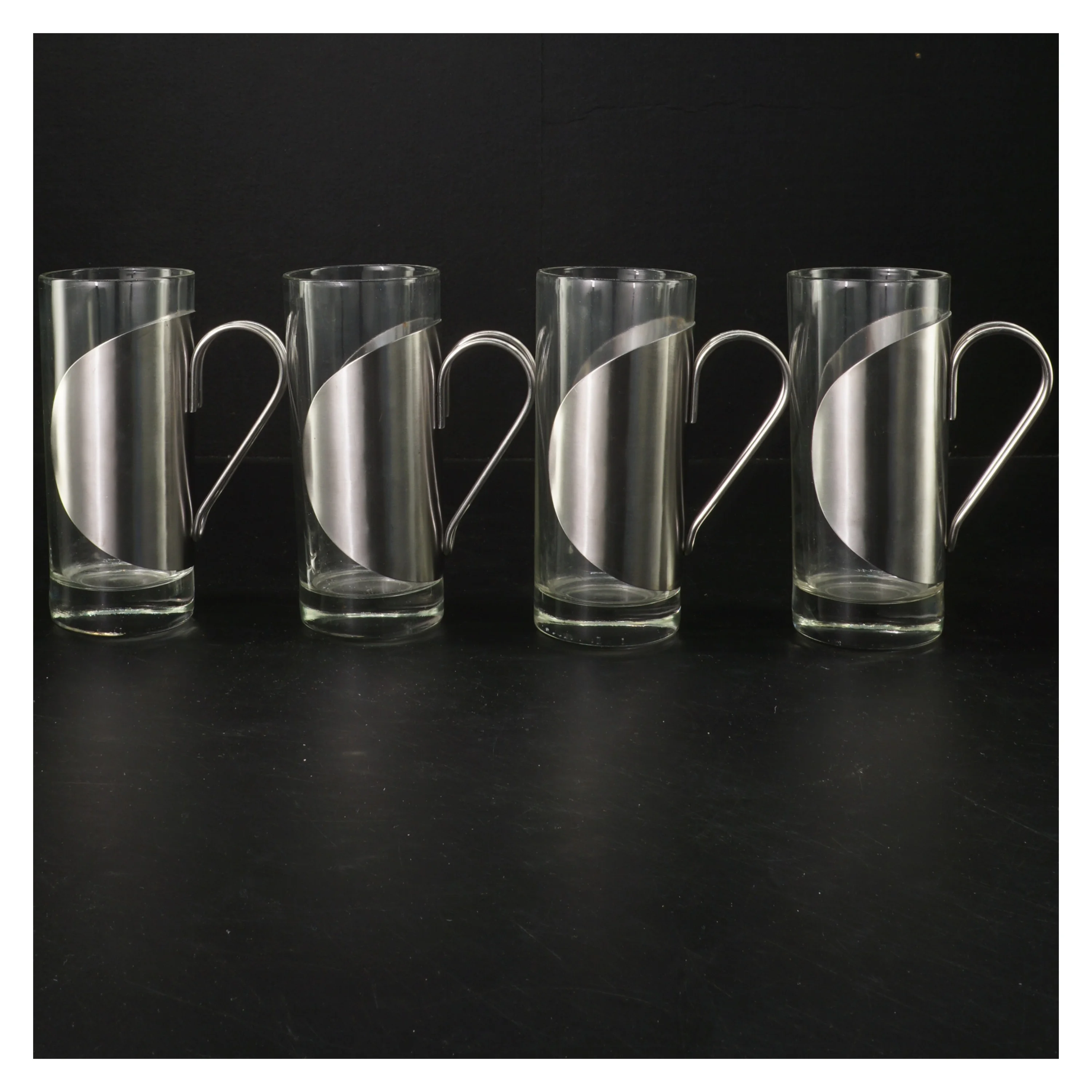 Glasskrus med metalhank (str. 4 styk, 14 cm)