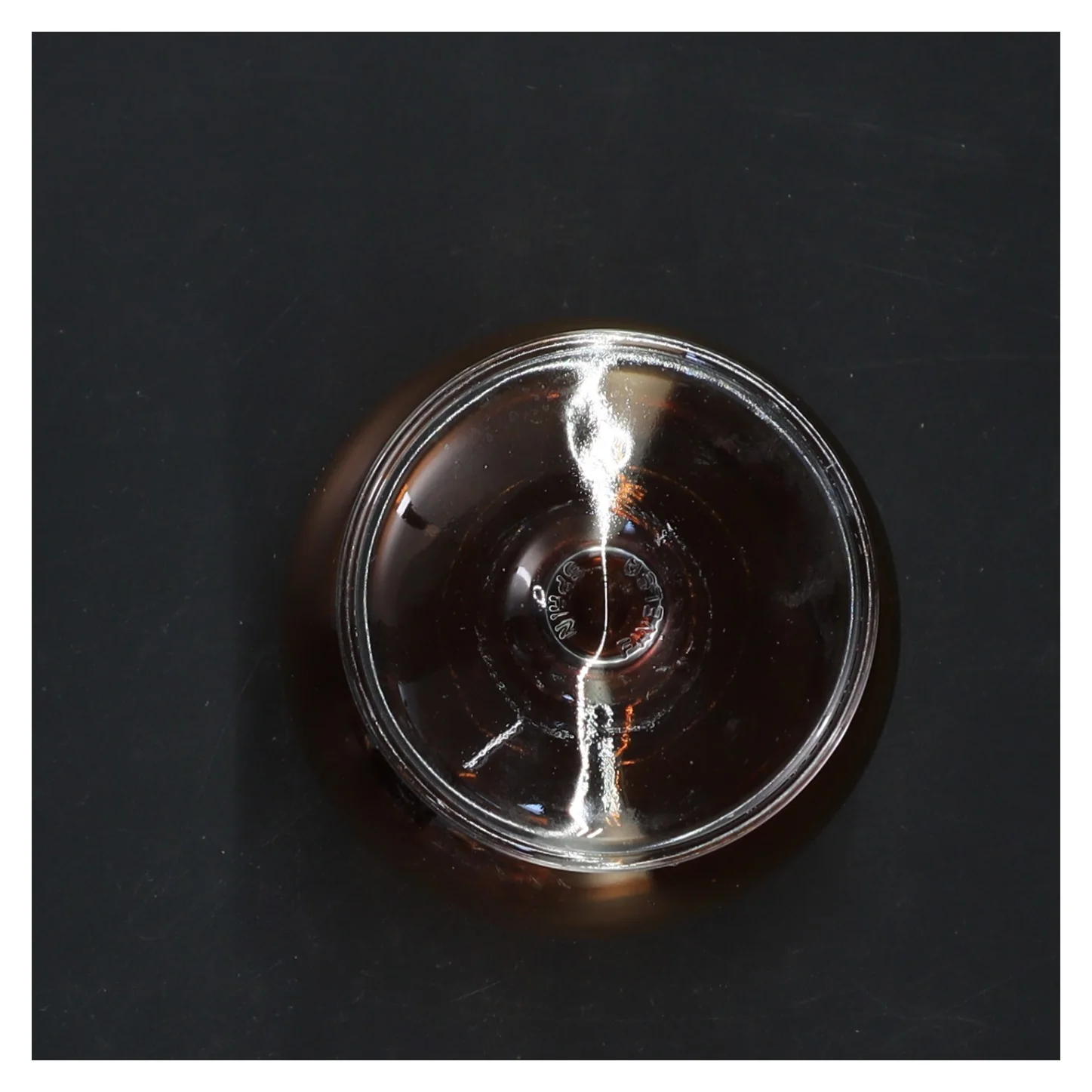 Brune glas fra Finelsa (str. 11,5 cm)