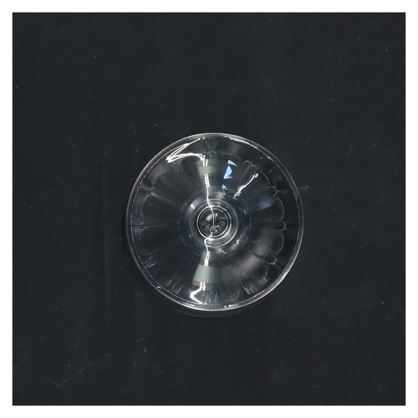 Sæt af fire glas (str. 9,5 cm)