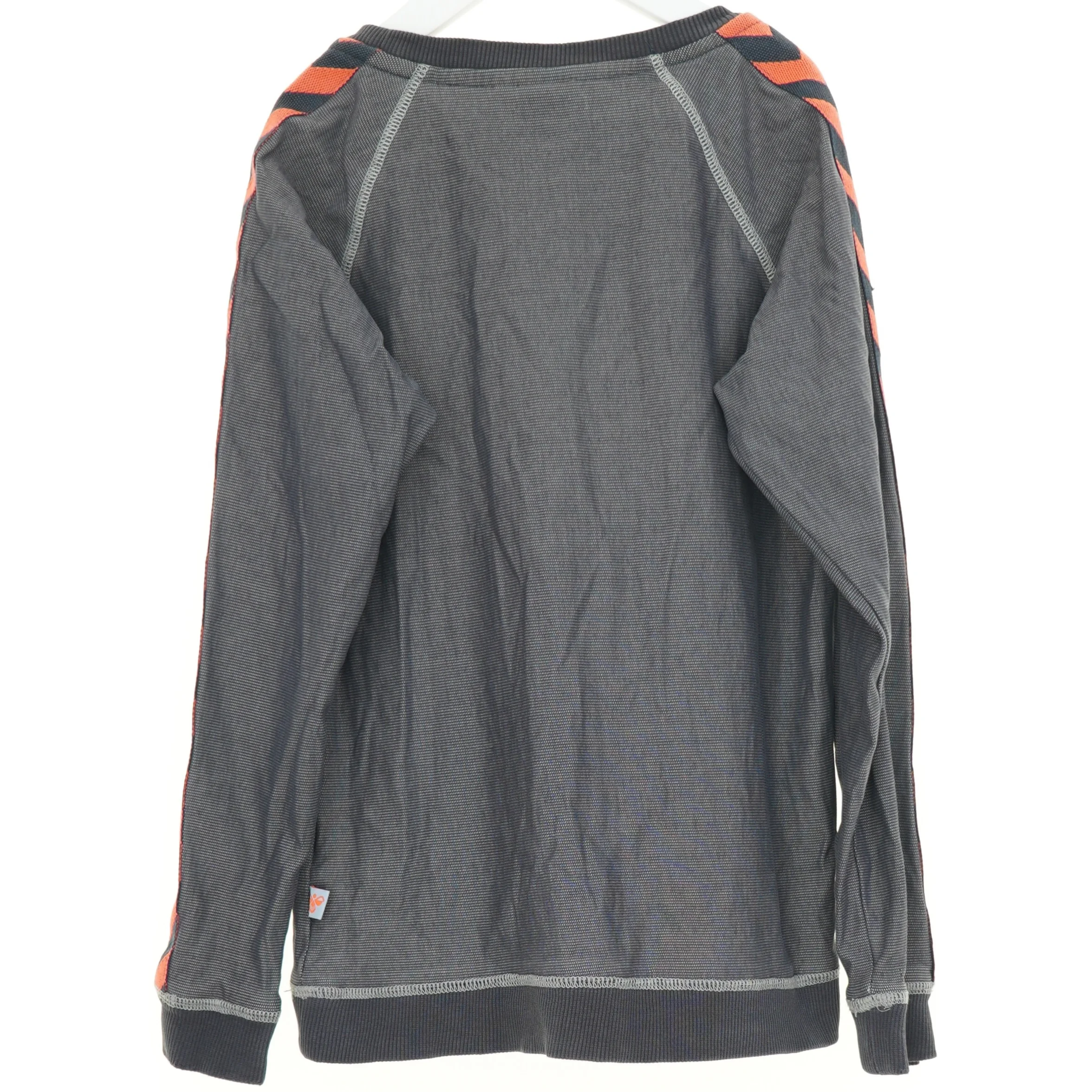 Bluse fra Hummel (str. 134 cm)