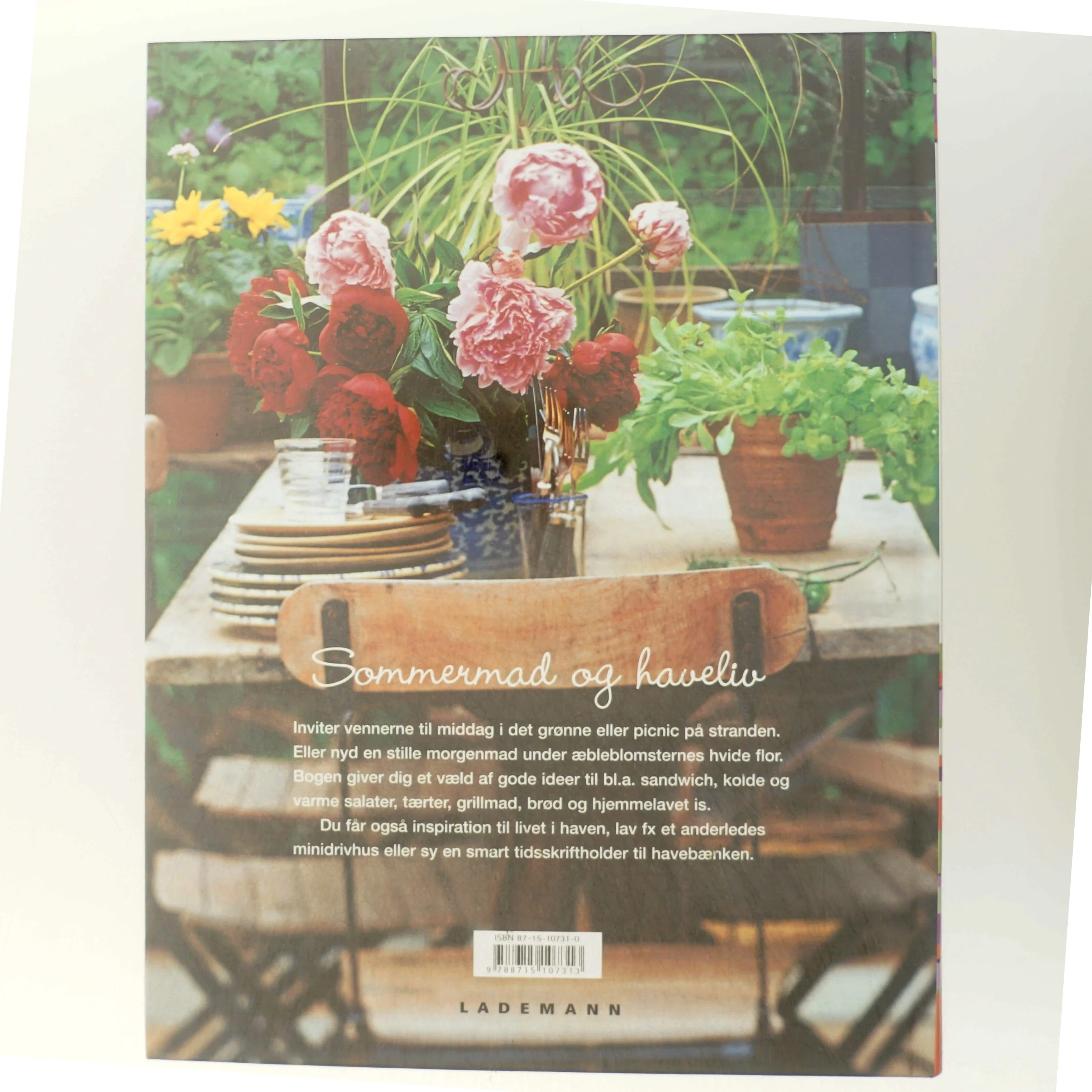 Sommermad og haveliv (Bog)