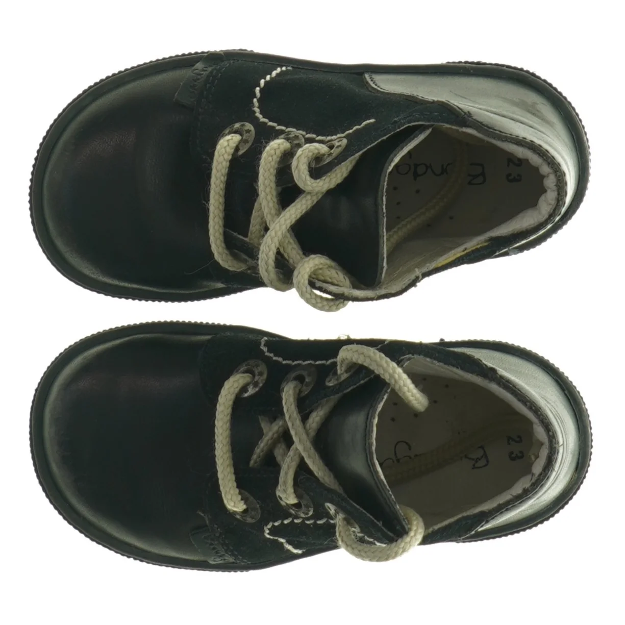 Sorte børnesko fra Bundgaard (str. 23)