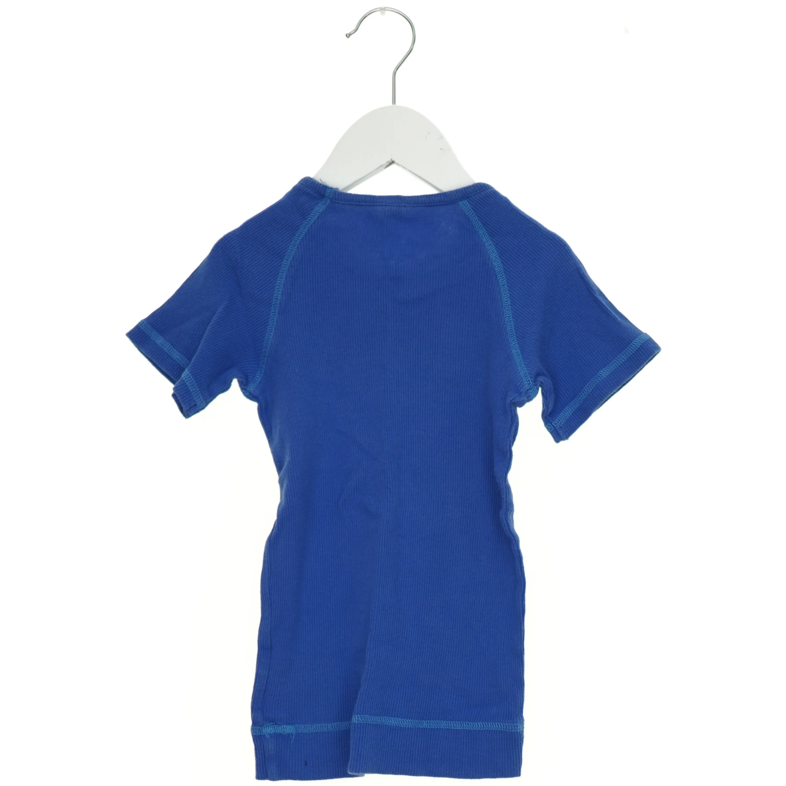 T-Shirt fra Katvig (str. 116 cm)