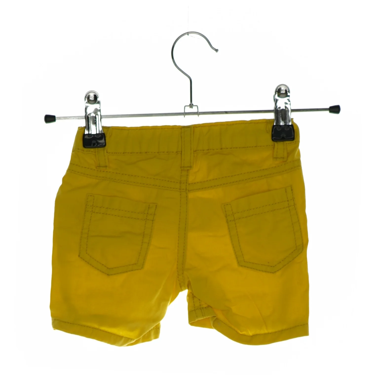 Shorts med motiv (6-9 mdr)