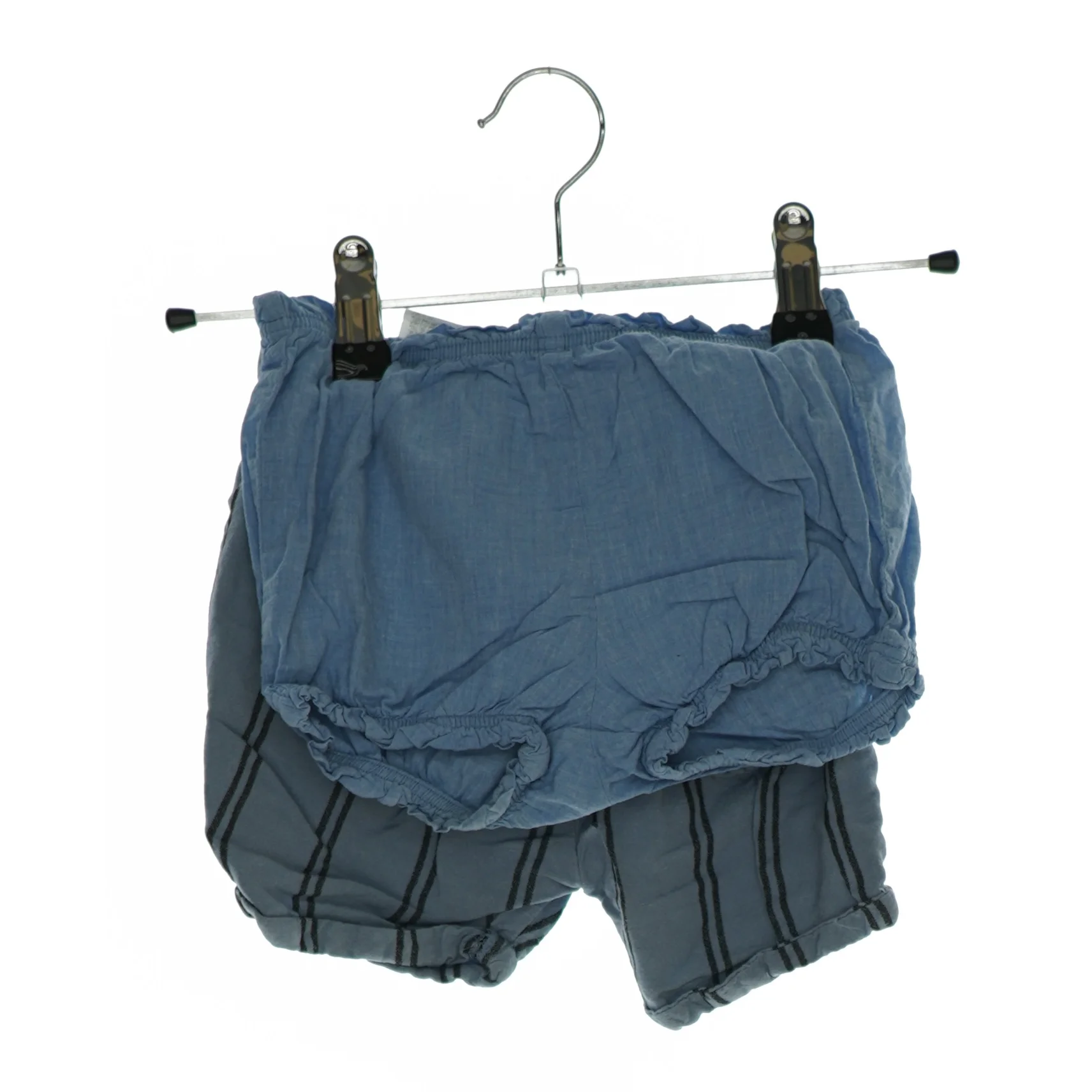 2 par shorts fra Zara og H&M (Str. 86)