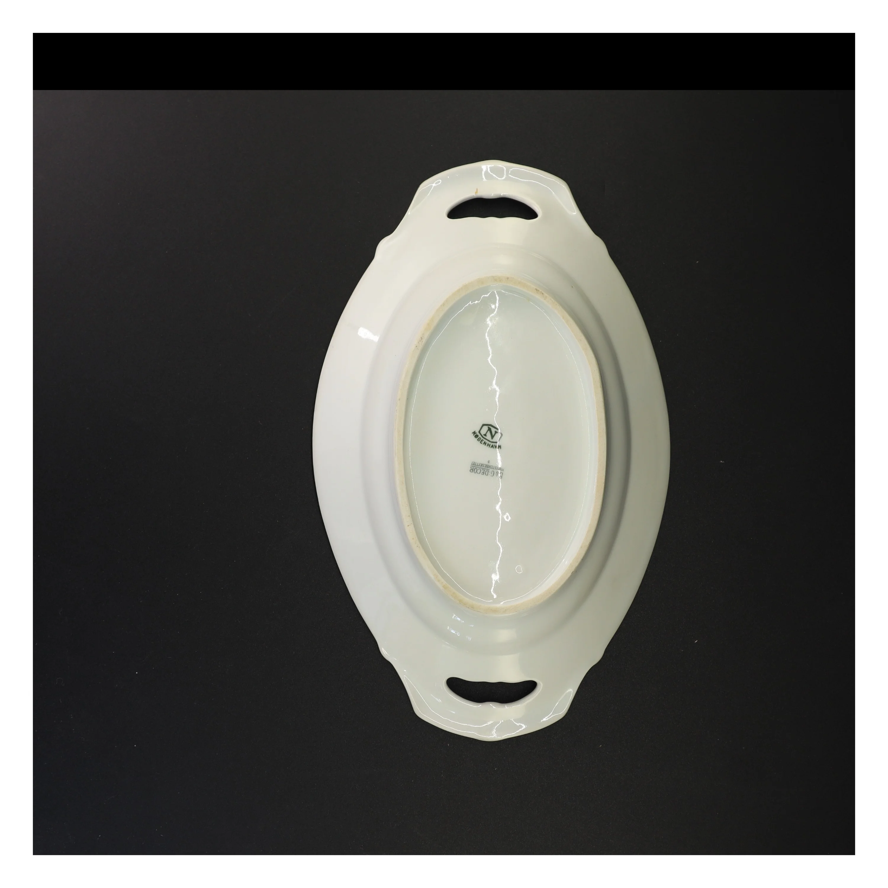 Kaffestel fra Bing Og Grøndal (str. 25 x 23 cm og 25 x 19 cm og 12 cm og 6 x 9 cm og 15 cm og 27 gang i 25 cm x 16 cm og 30 x 19 cm)