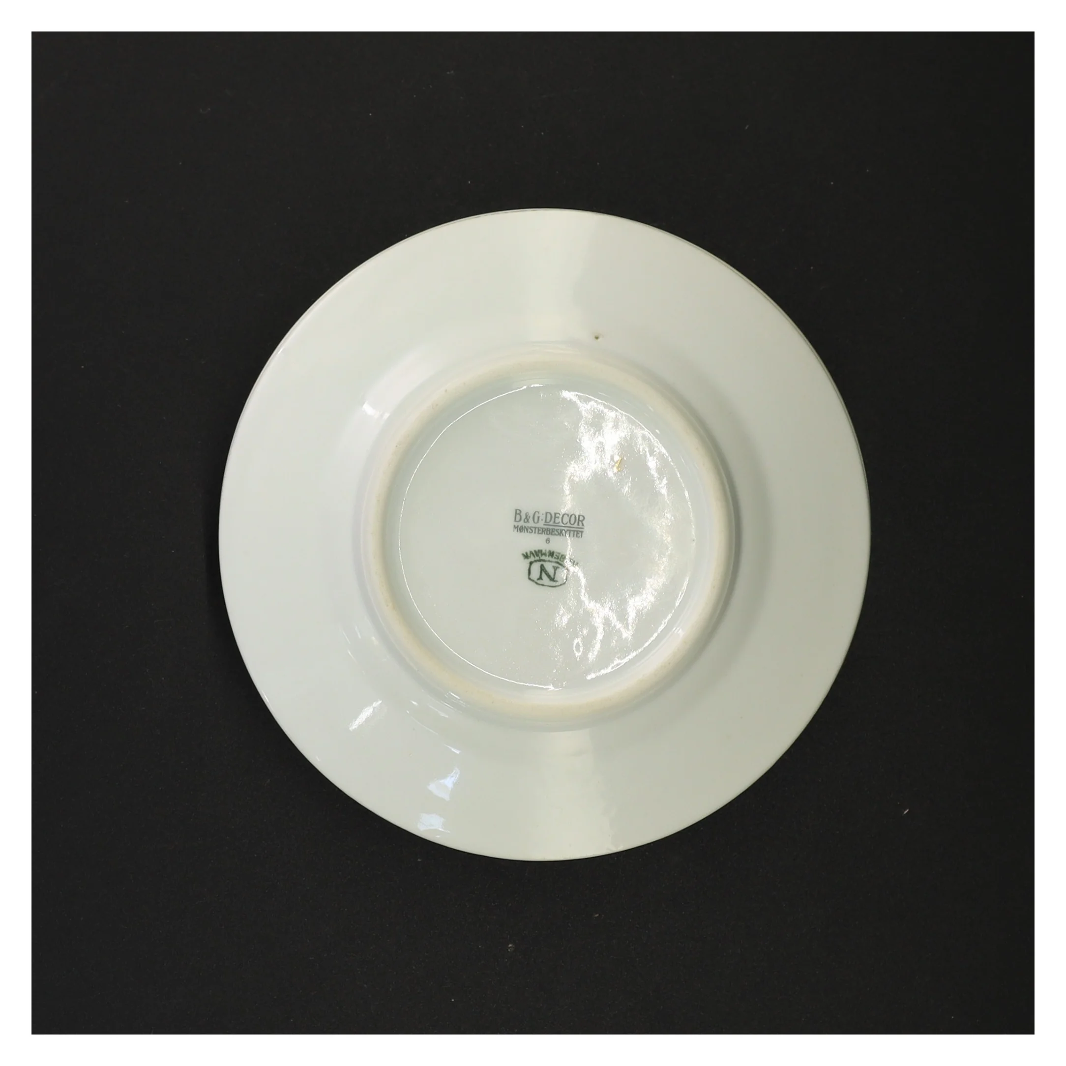 Kaffestel fra Bing Og Grøndal (str. 25 x 23 cm og 25 x 19 cm og 12 cm og 6 x 9 cm og 15 cm og 27 gang i 25 cm x 16 cm og 30 x 19 cm)