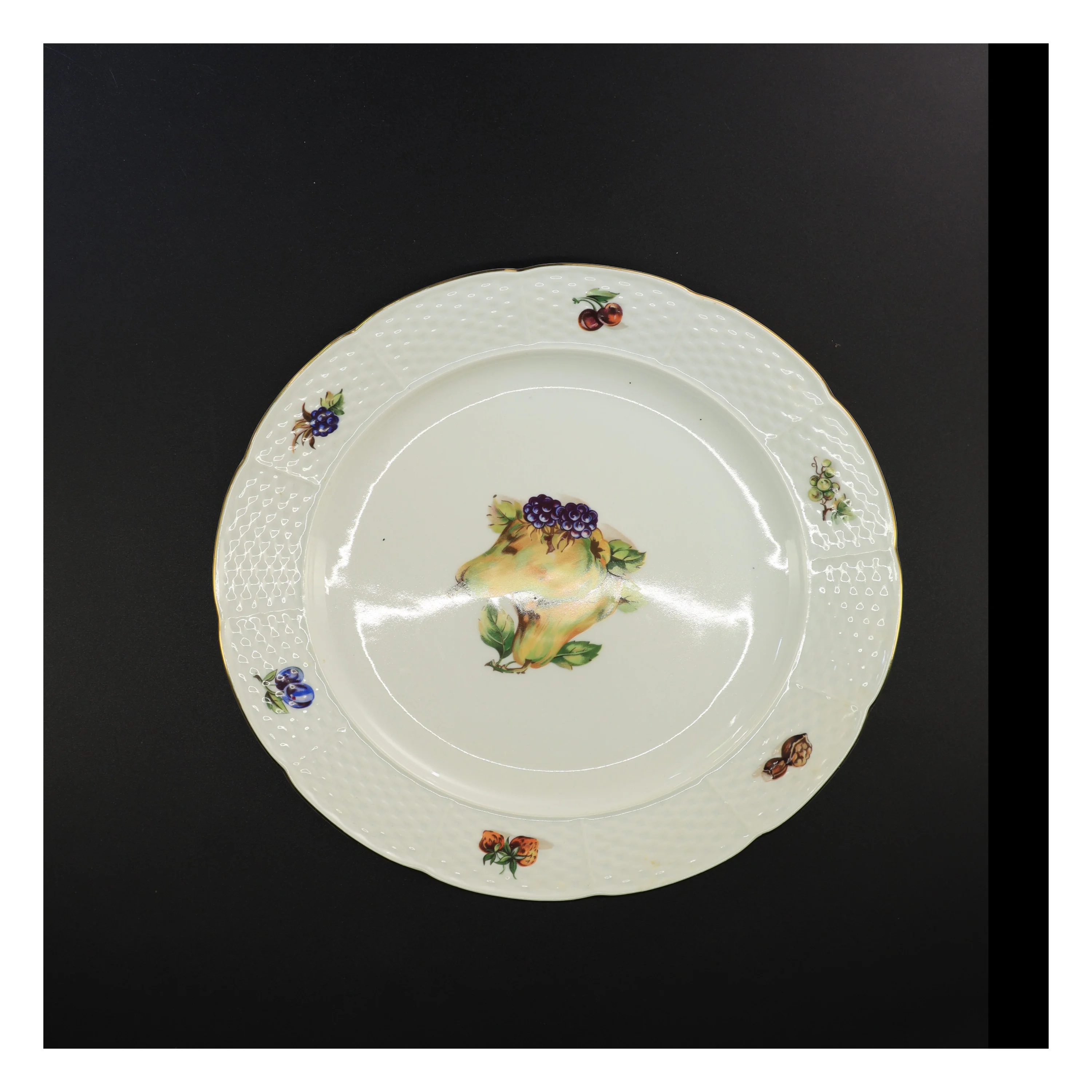 Dekorativ porcelænstallerken (str. 31 cm)