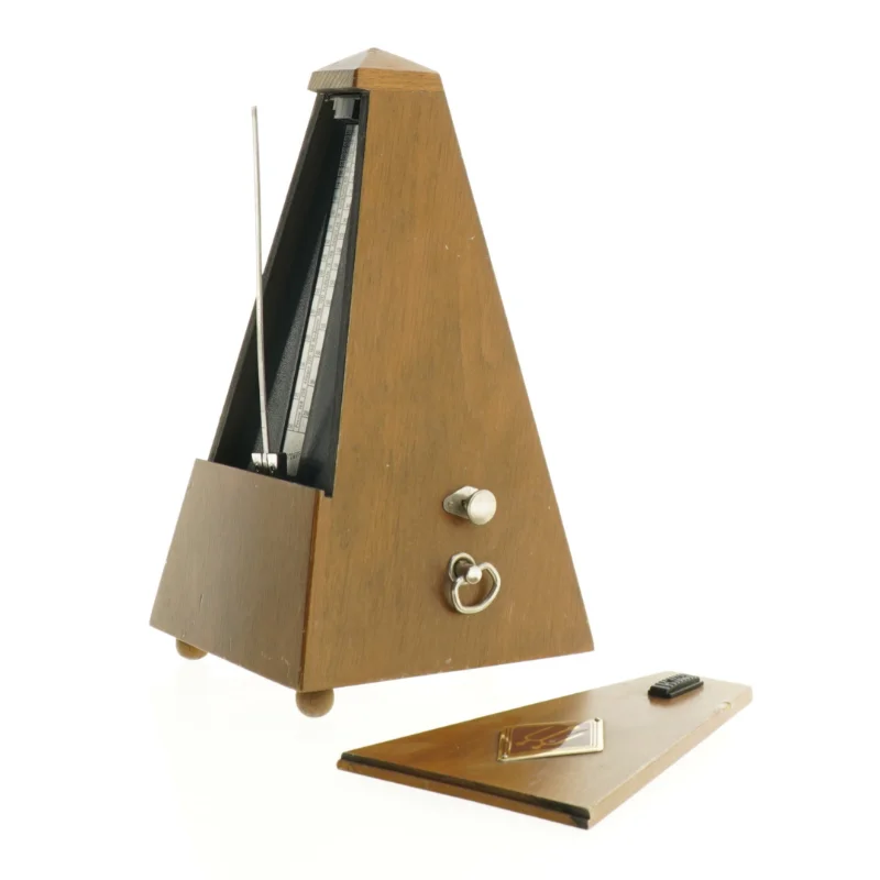 Metronome (str. 22 x 12 cm)