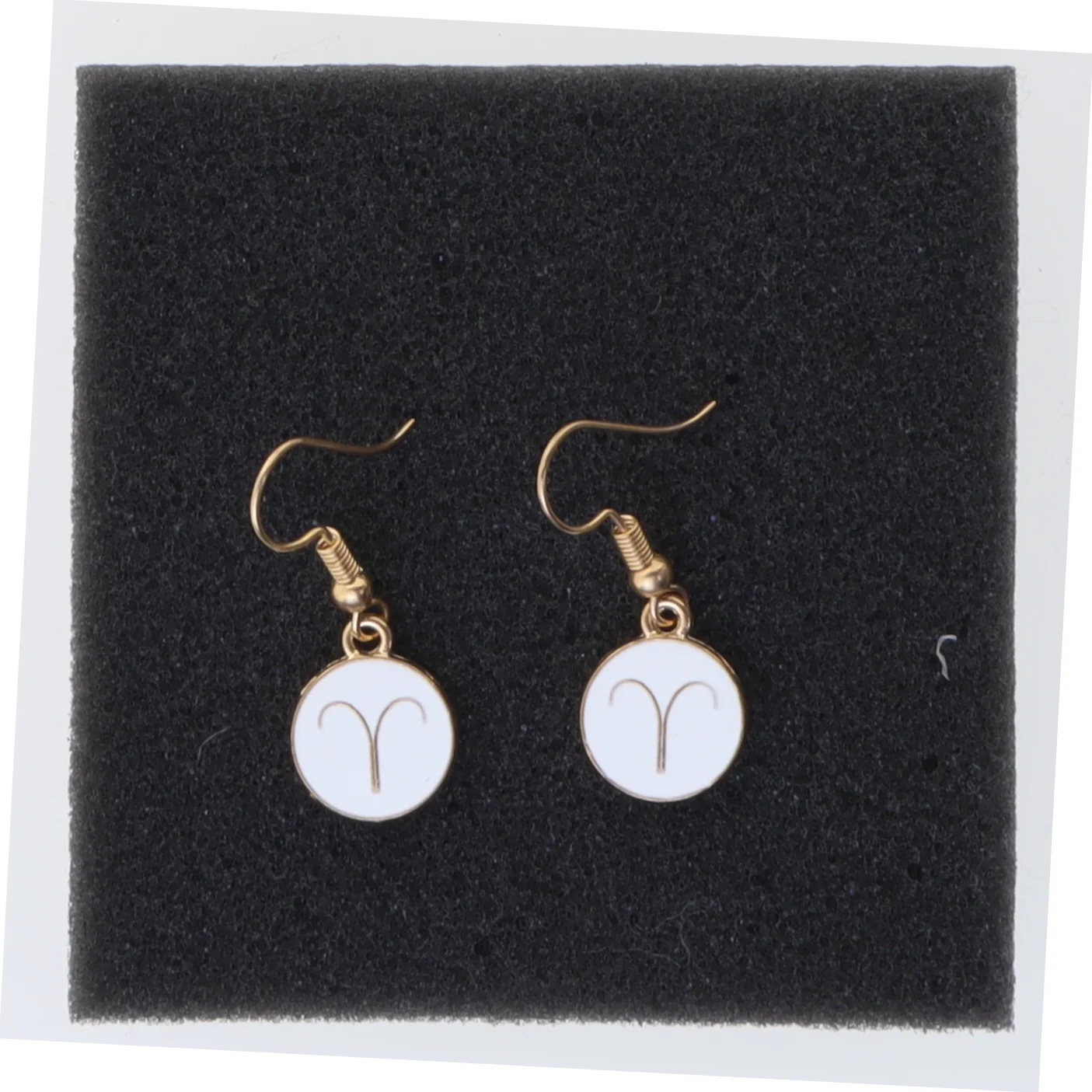 Øreringe med Vædderen stjernetegn (str. Ø 14 mm)