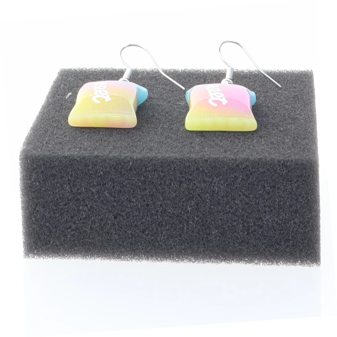 Farverige 'Sweet' slikform øreringe (str. 1,5 cm)