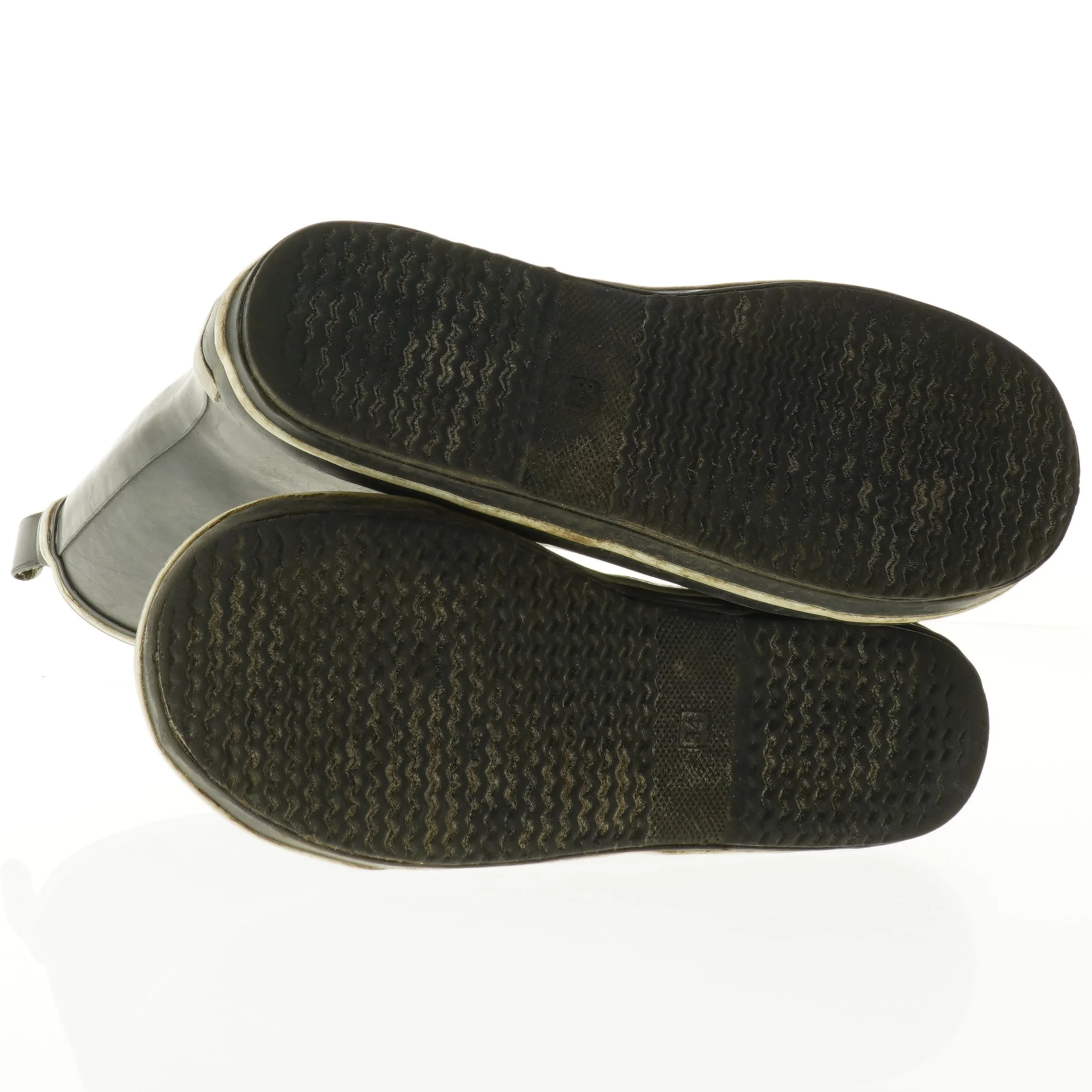 Brugte sorte gummistøvler (str. 34)