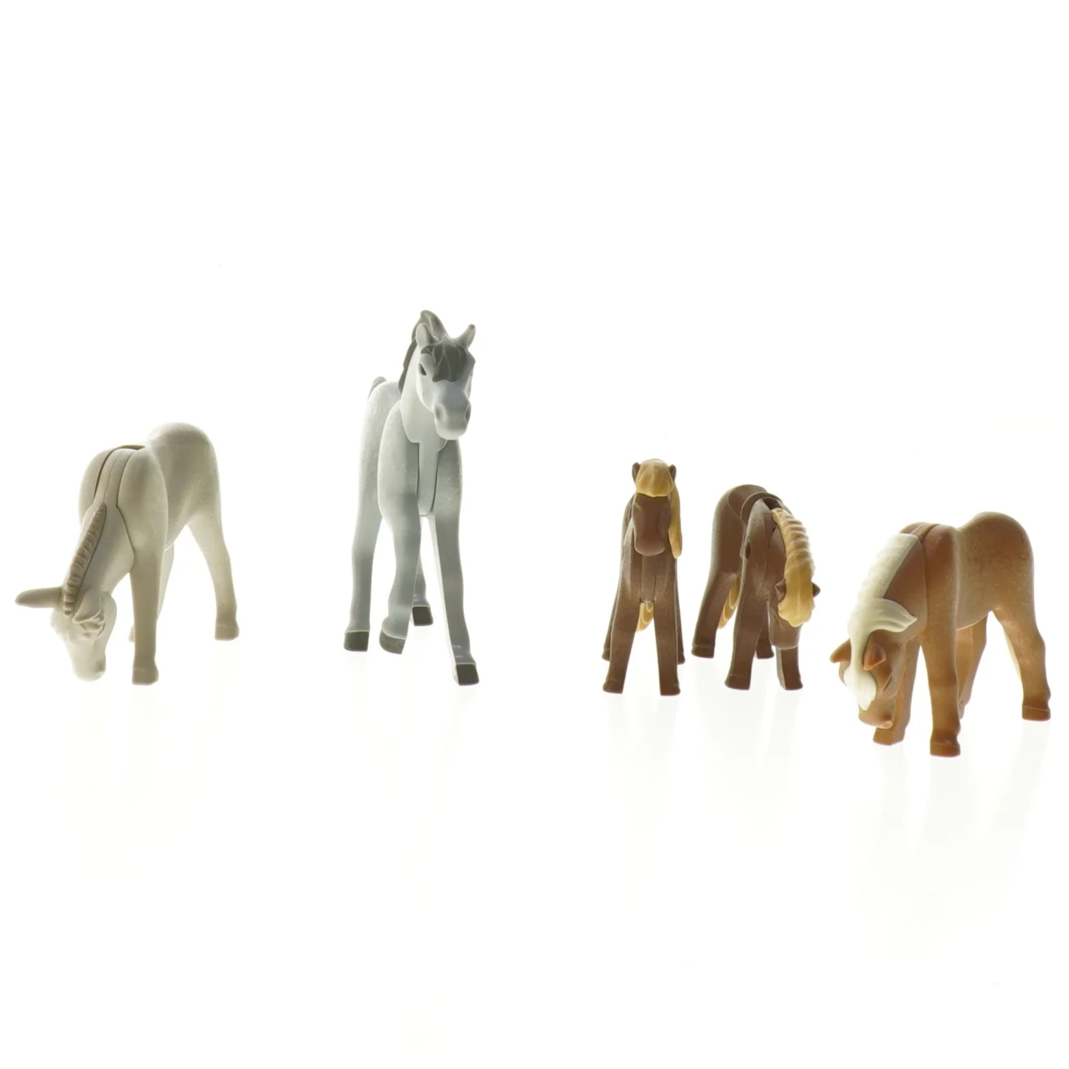 Plastik hestefigurer fra Playmobil (str. 12 cm)