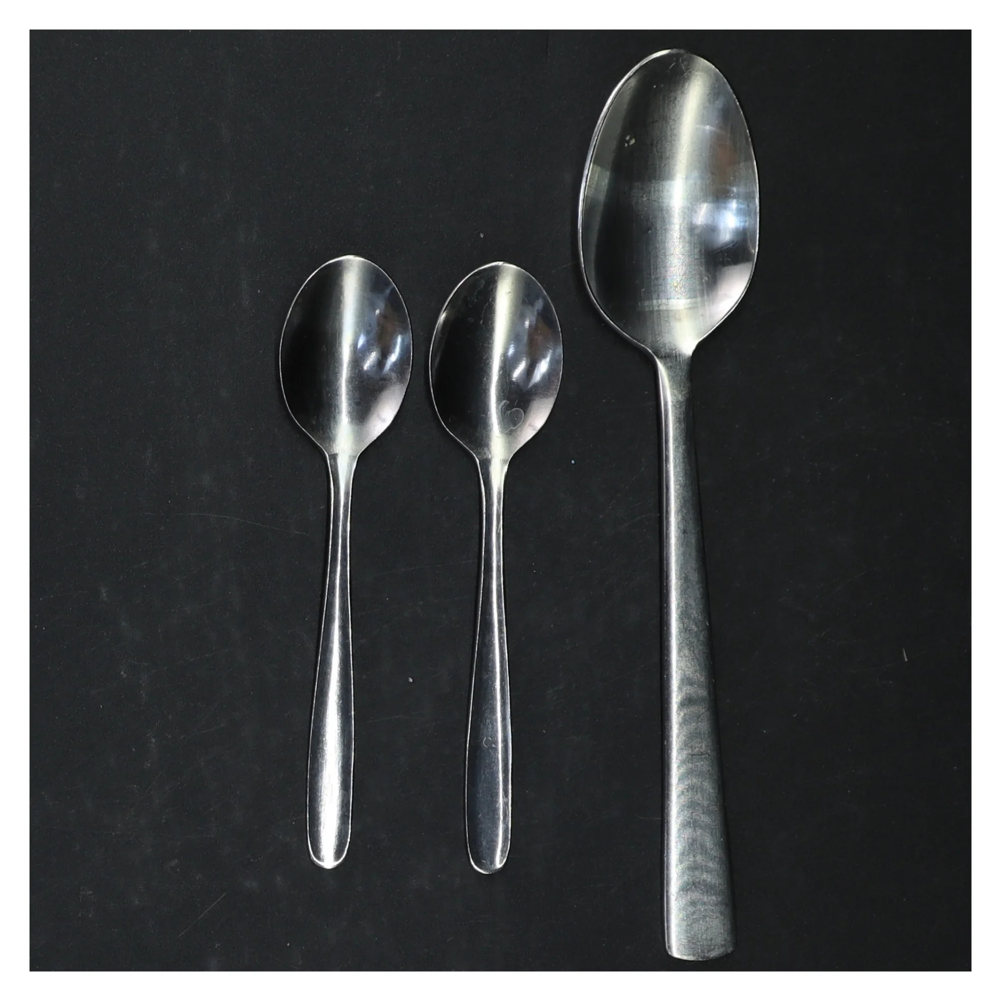 Sølvskeer (str. 20. cm. og. 13 cm. 3 styk)