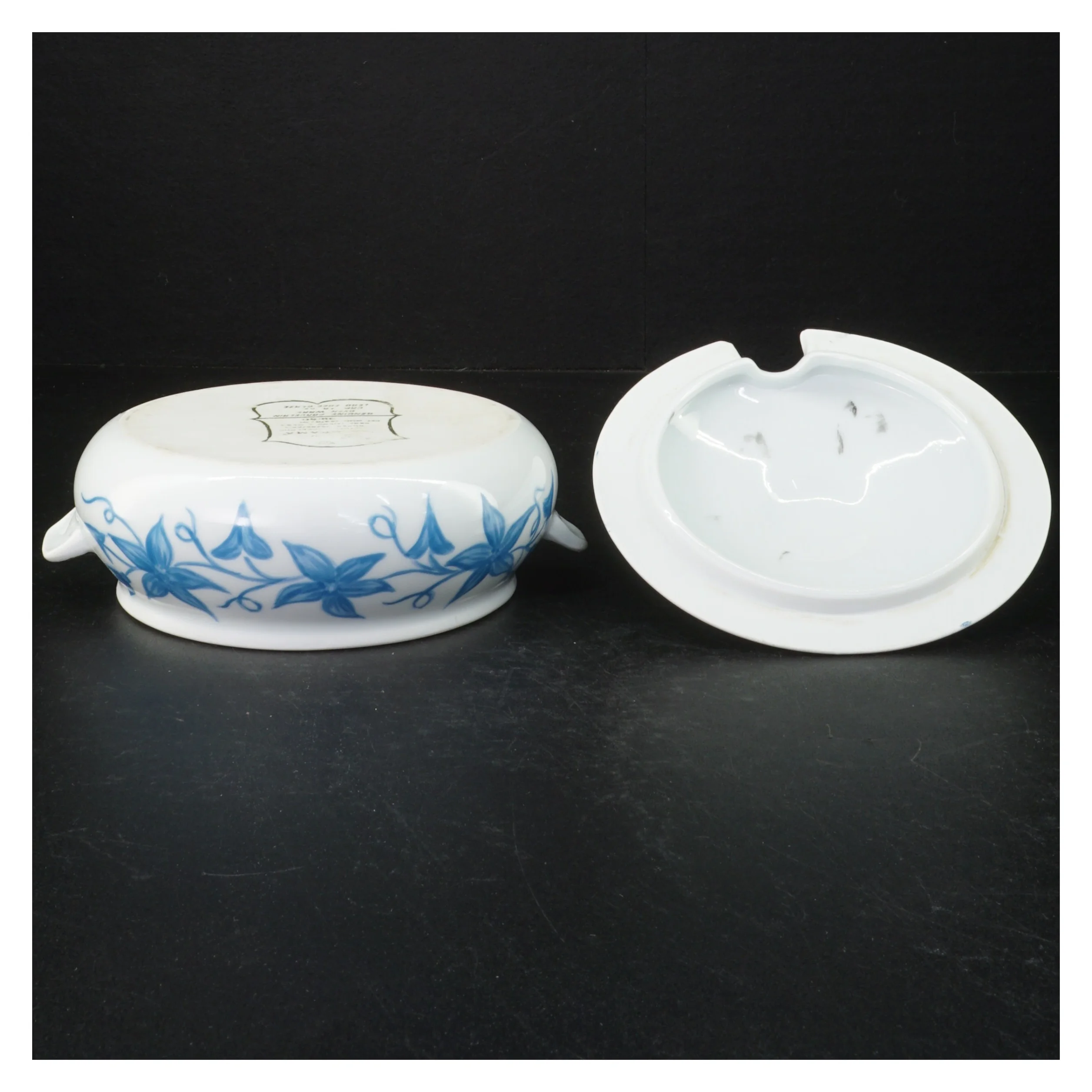 Porcelænssennepskrukke med blåmønster