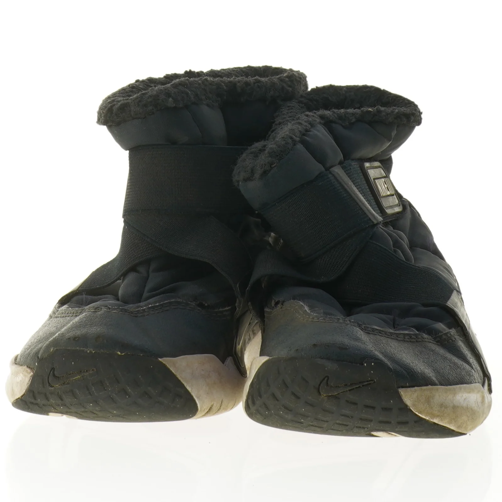 Sorte Nike vinterstøvler fra Nike (str. 34)