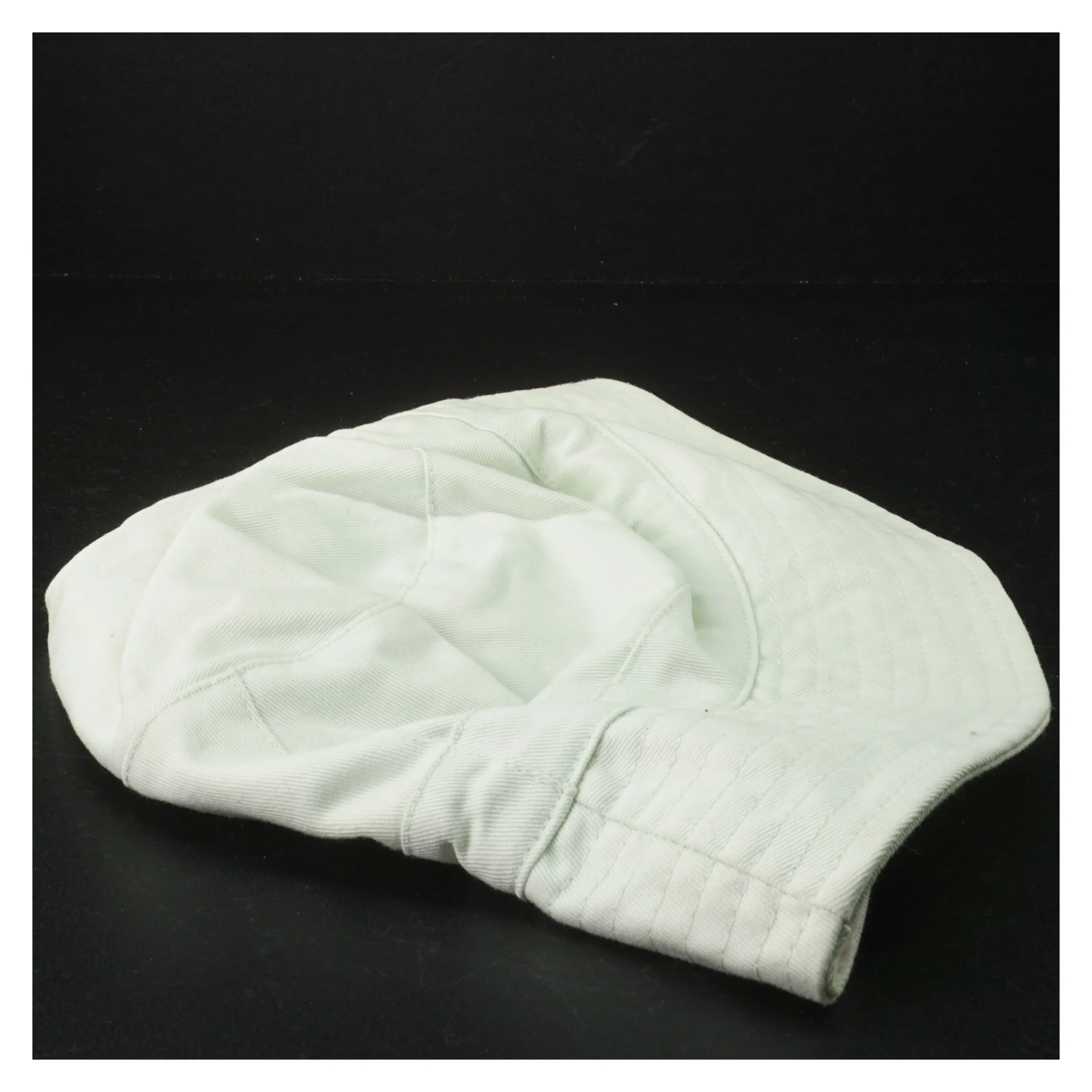 Lilo & Stitch bøllehat (str. 25 og 18 cm i diameter)