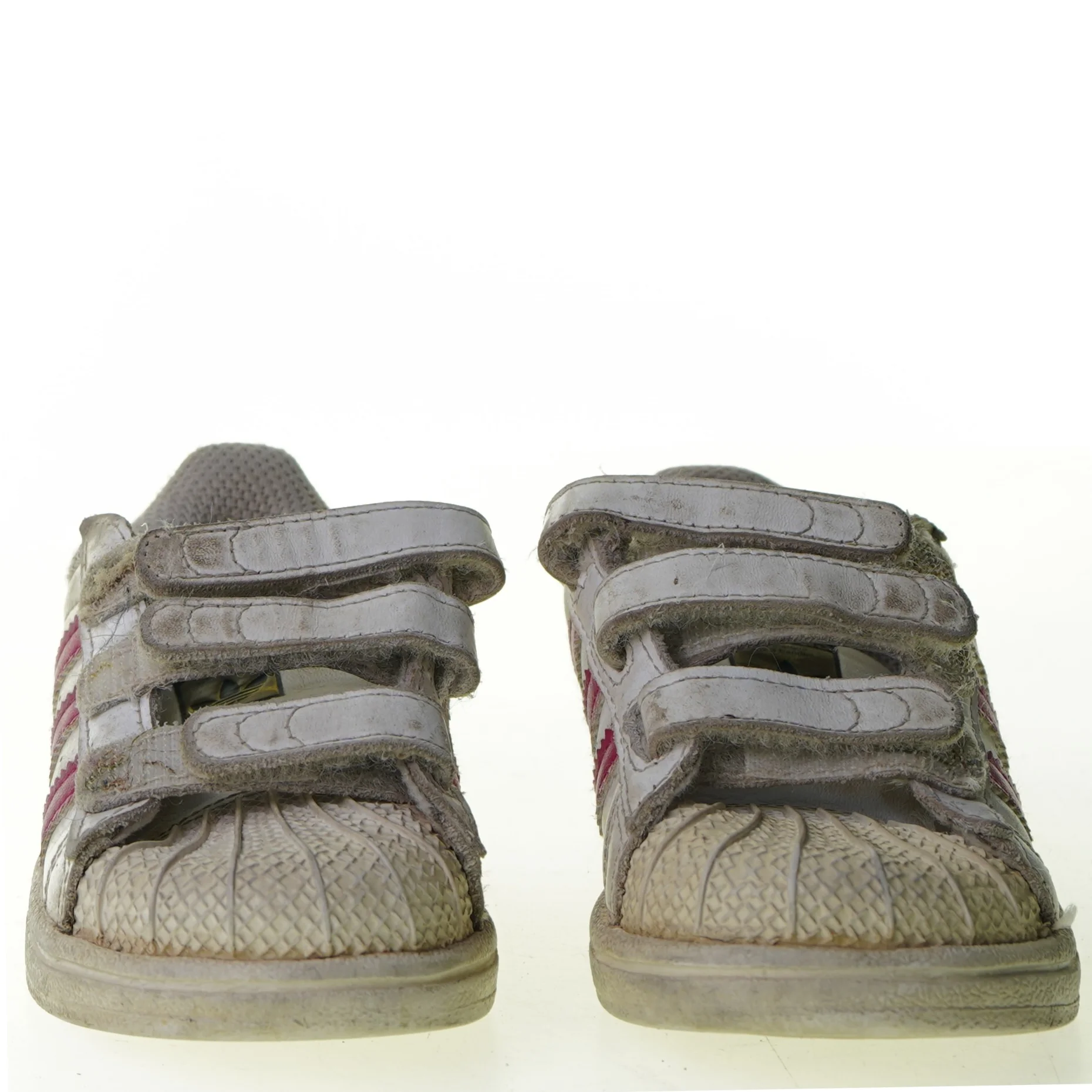 Sko fra Adidas (str. 17 cm)