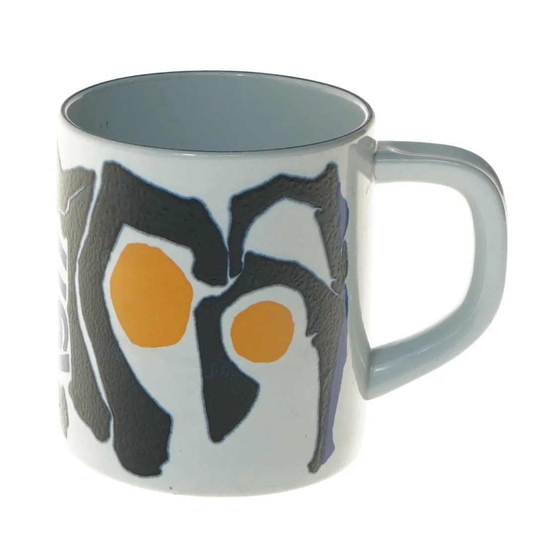 Vintage årskrus fra Royal Copenhagen (str. Ø 10,5 cm længde 11,5 cm)