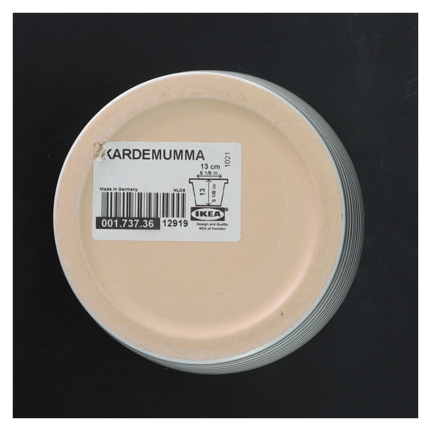 Hvid vase fra IKEA (str. Ø 14,5 cm længde 14 cm)