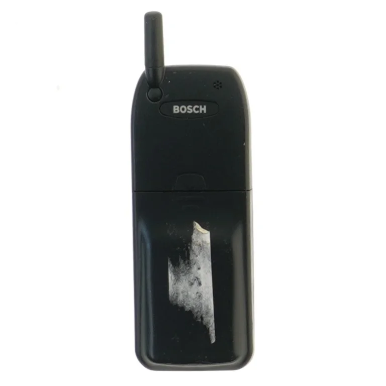 Bosch mobiltelefon fra Bosch (str. 13,5x5,5 cm)