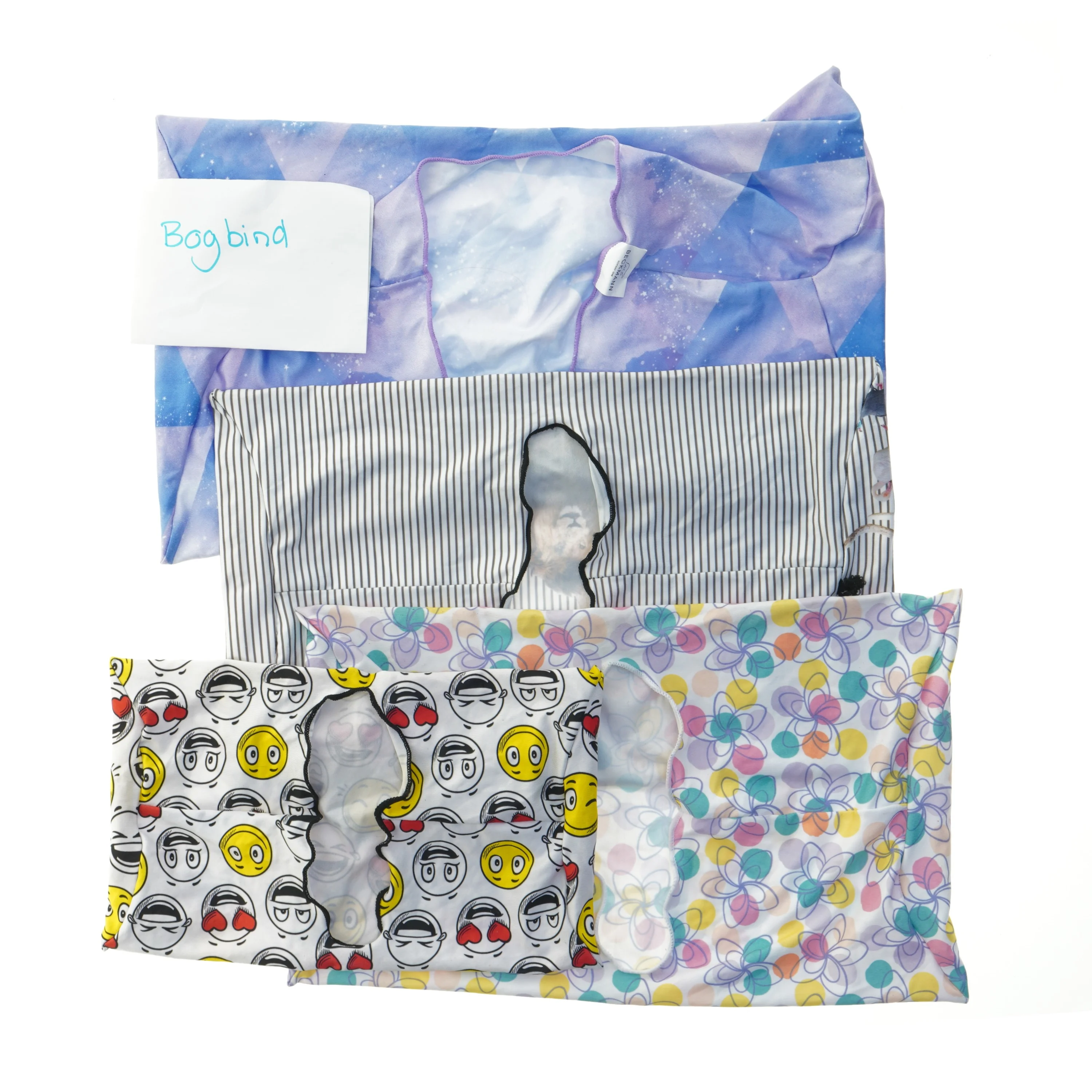 Sæt med bogbind i forskellige designs (str. 39x24 og 27x16 cm)