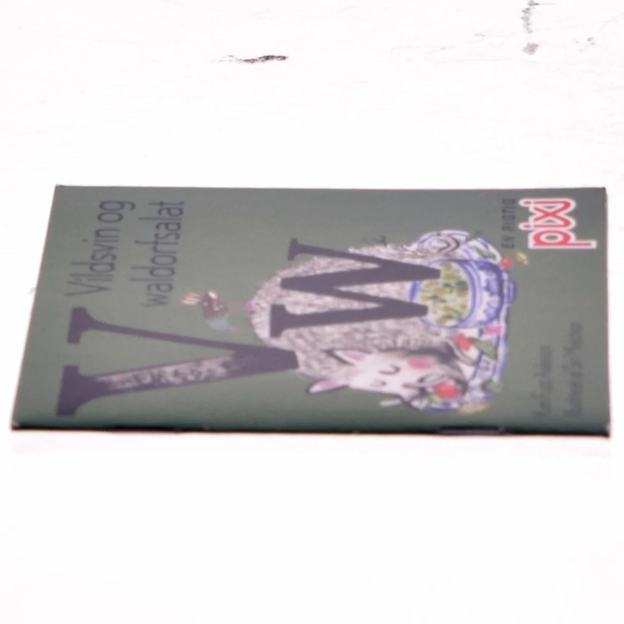 VILDSVIN OG WALDORFSALAT