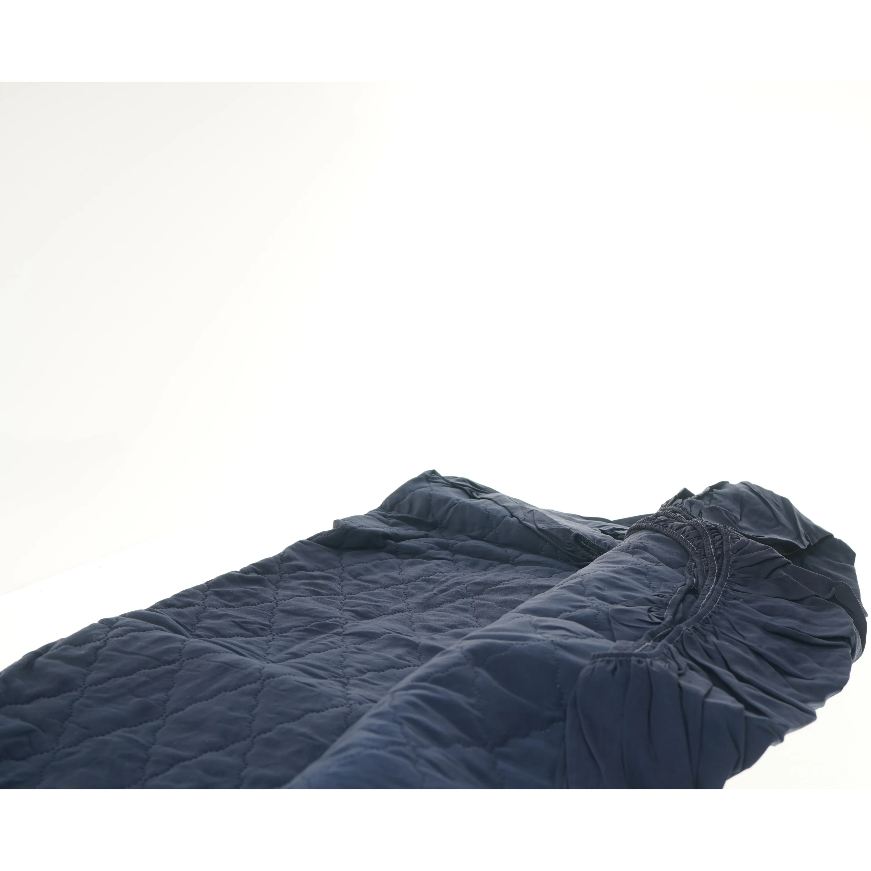 Quiltet sengetæppe (str. 180x160 cm)