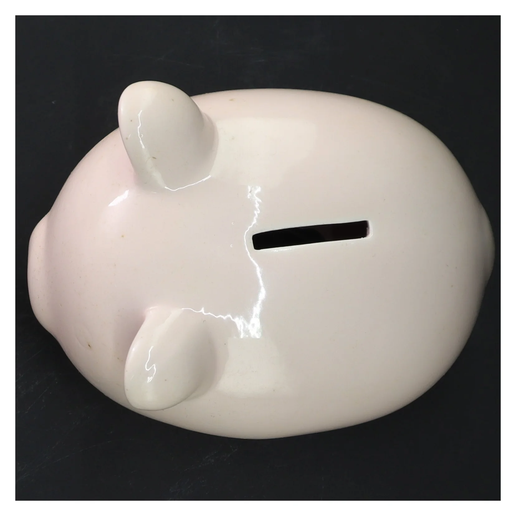 Sparegris i keramisk materiale (str. 15x12x11 cm)