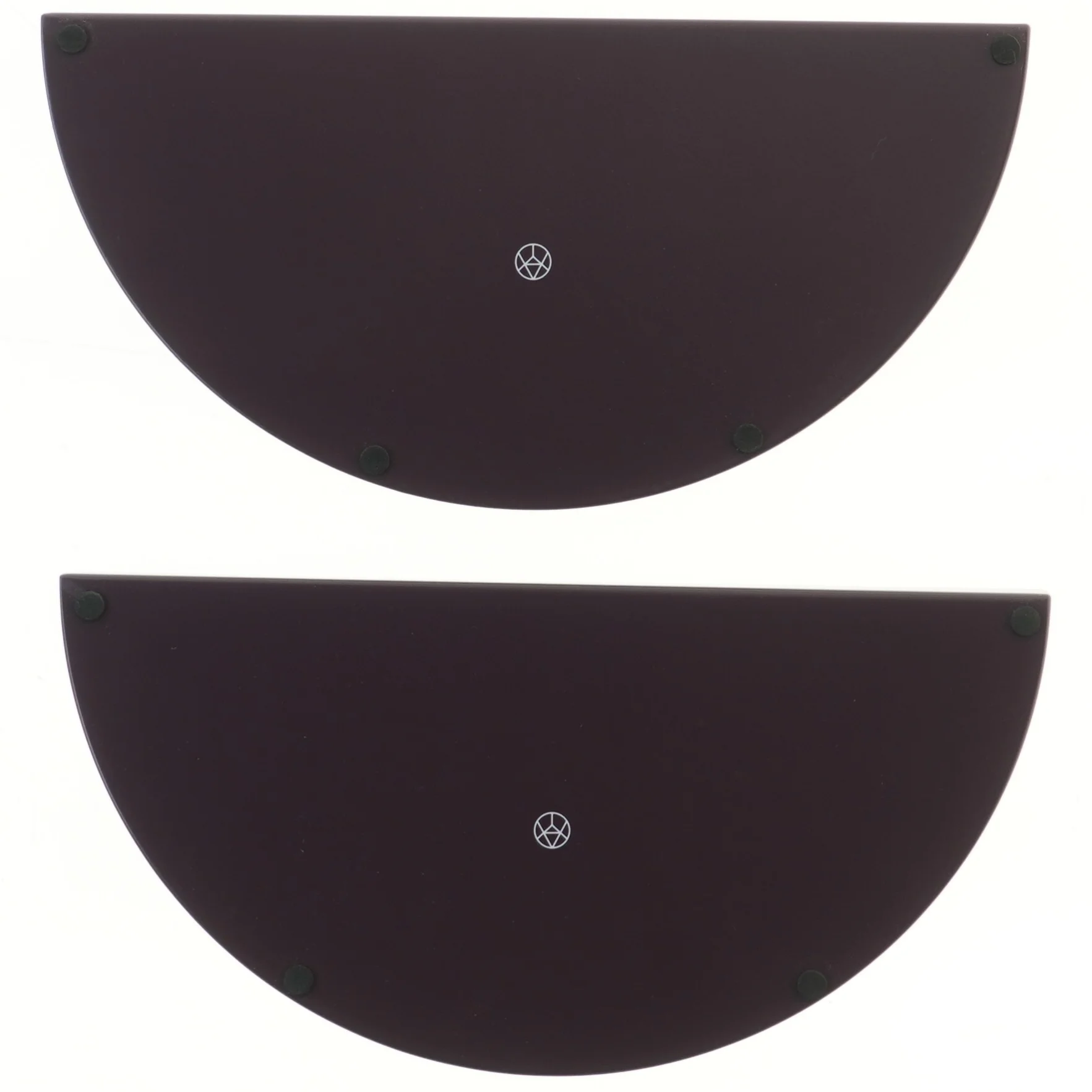 Halvcirkelformede hylder (str. 2 styk, 33x16,5x2 cm)