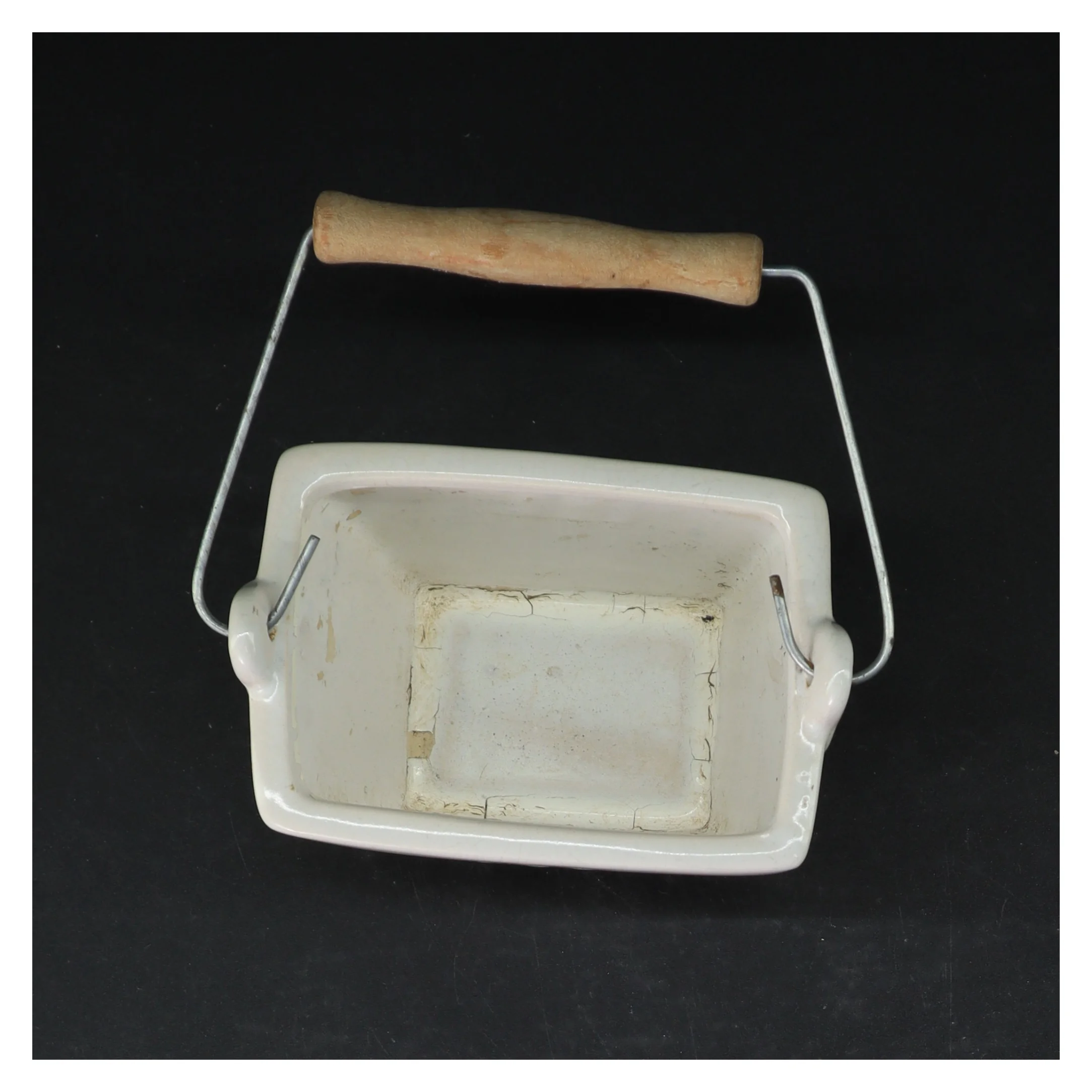 Vintage keramikspand med træhåndtag (str. 11x8 cm)