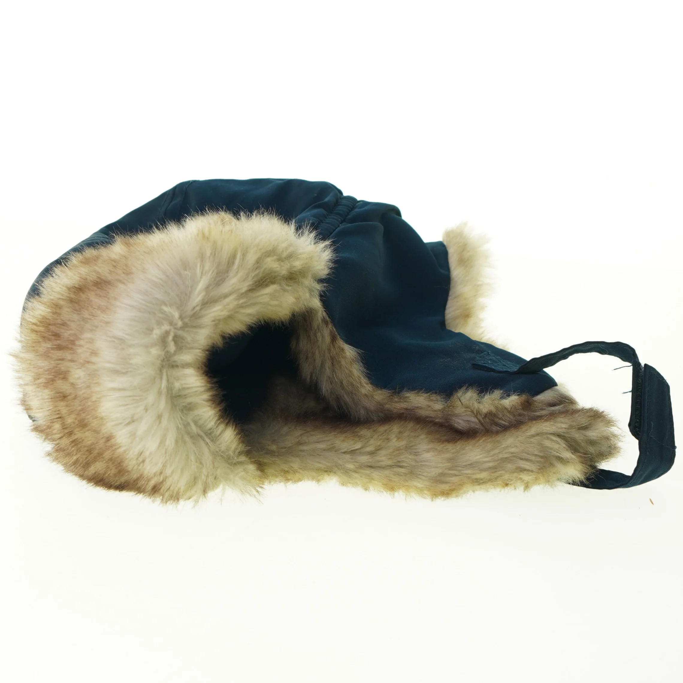 Hue med foer fra H&M (str. 110)